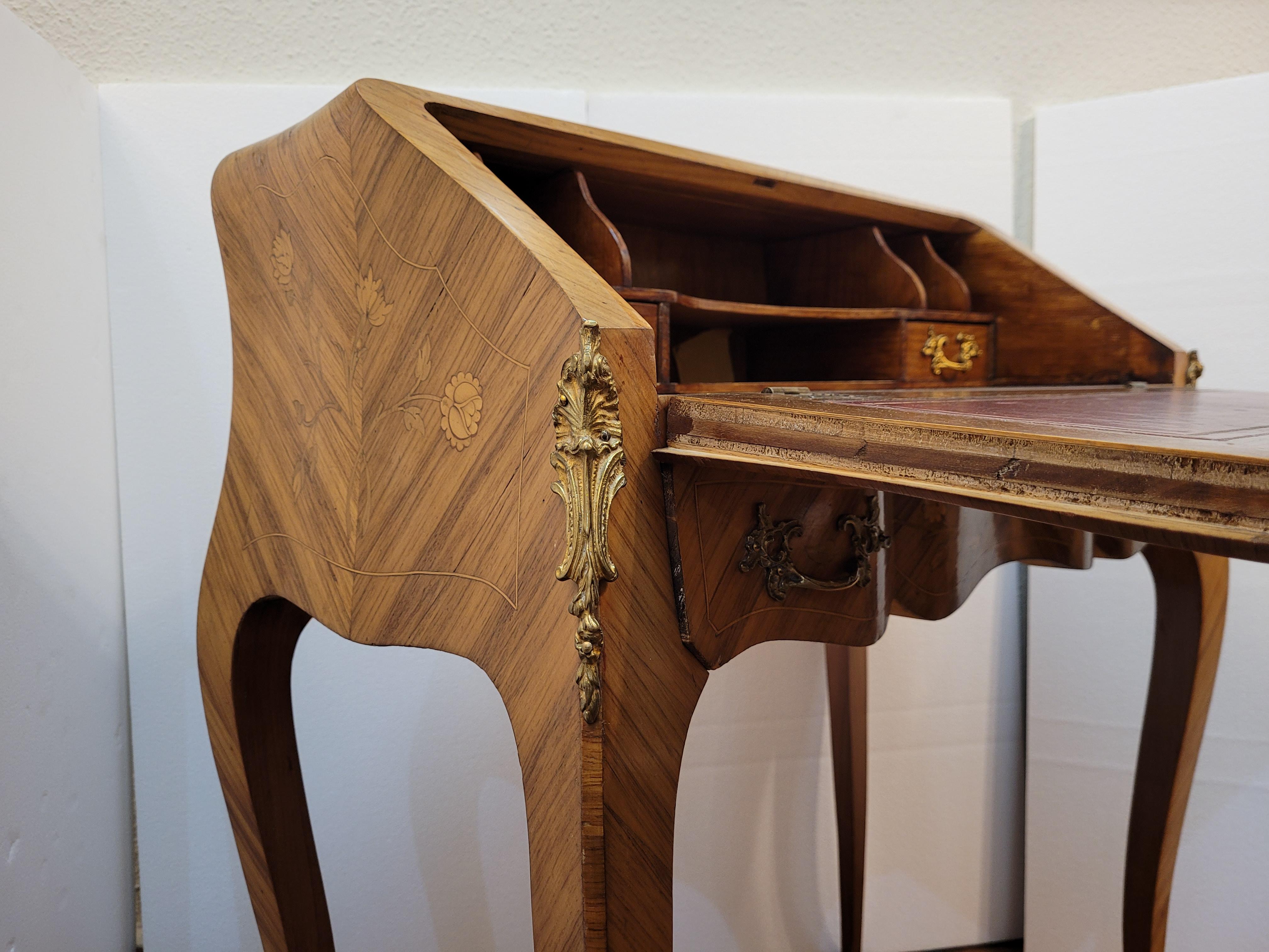 Bureau secretaire à pente / d'âne French, Napoleon III Floral marquetry 4