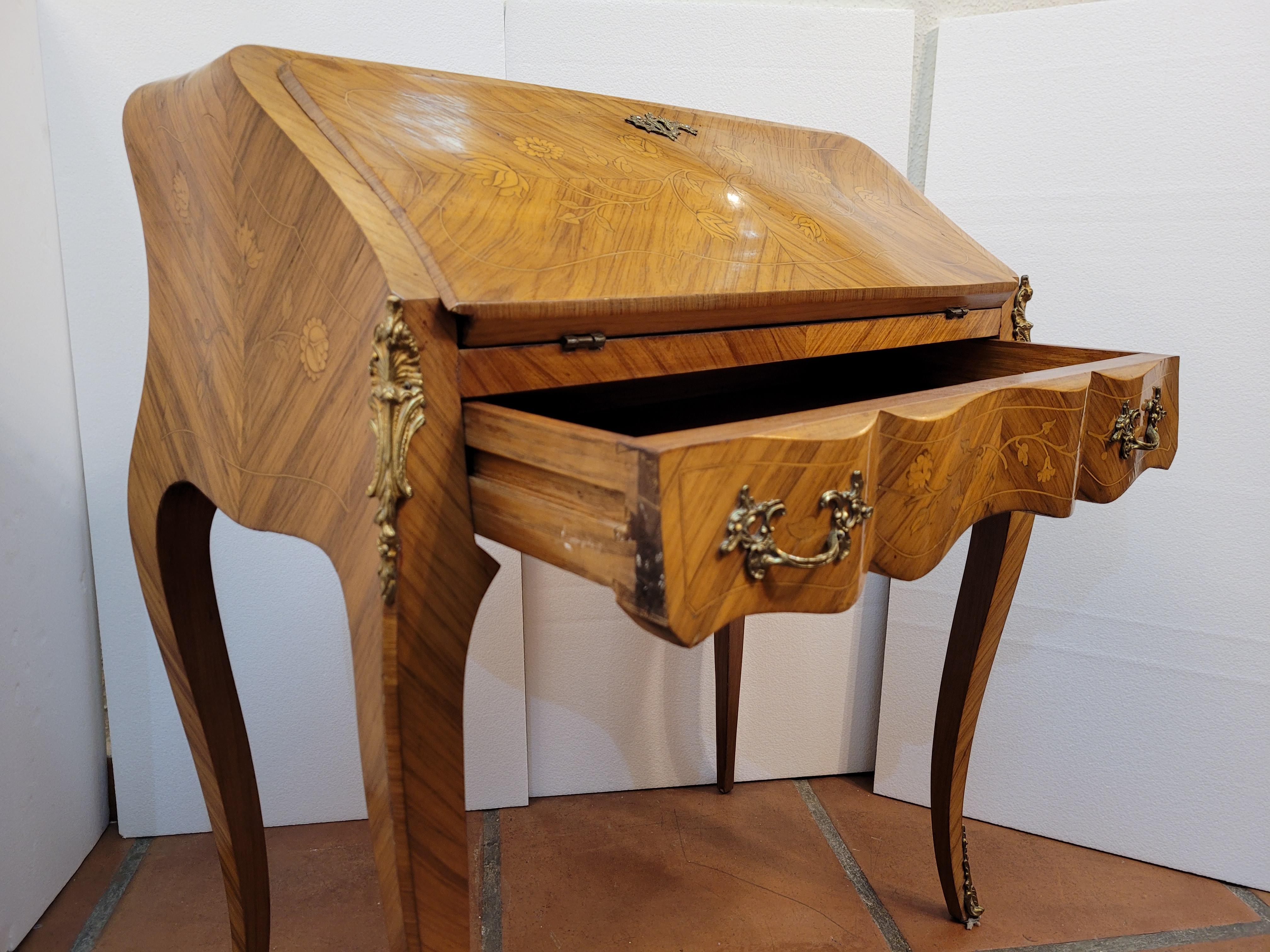 Bureau secretaire à pente / d'âne French, Napoleon III Floral marquetry 6