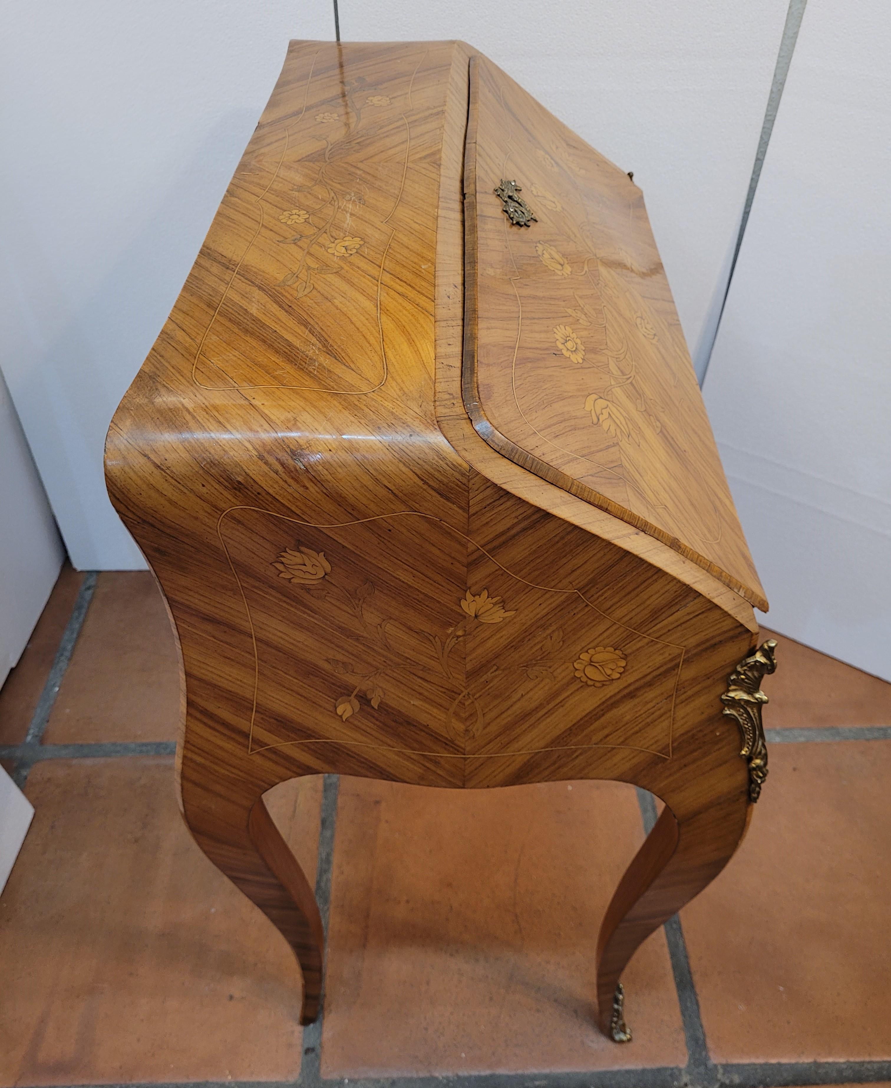 Bureau secretaire à pente / d'âne French, Napoleon III Floral marquetry 12