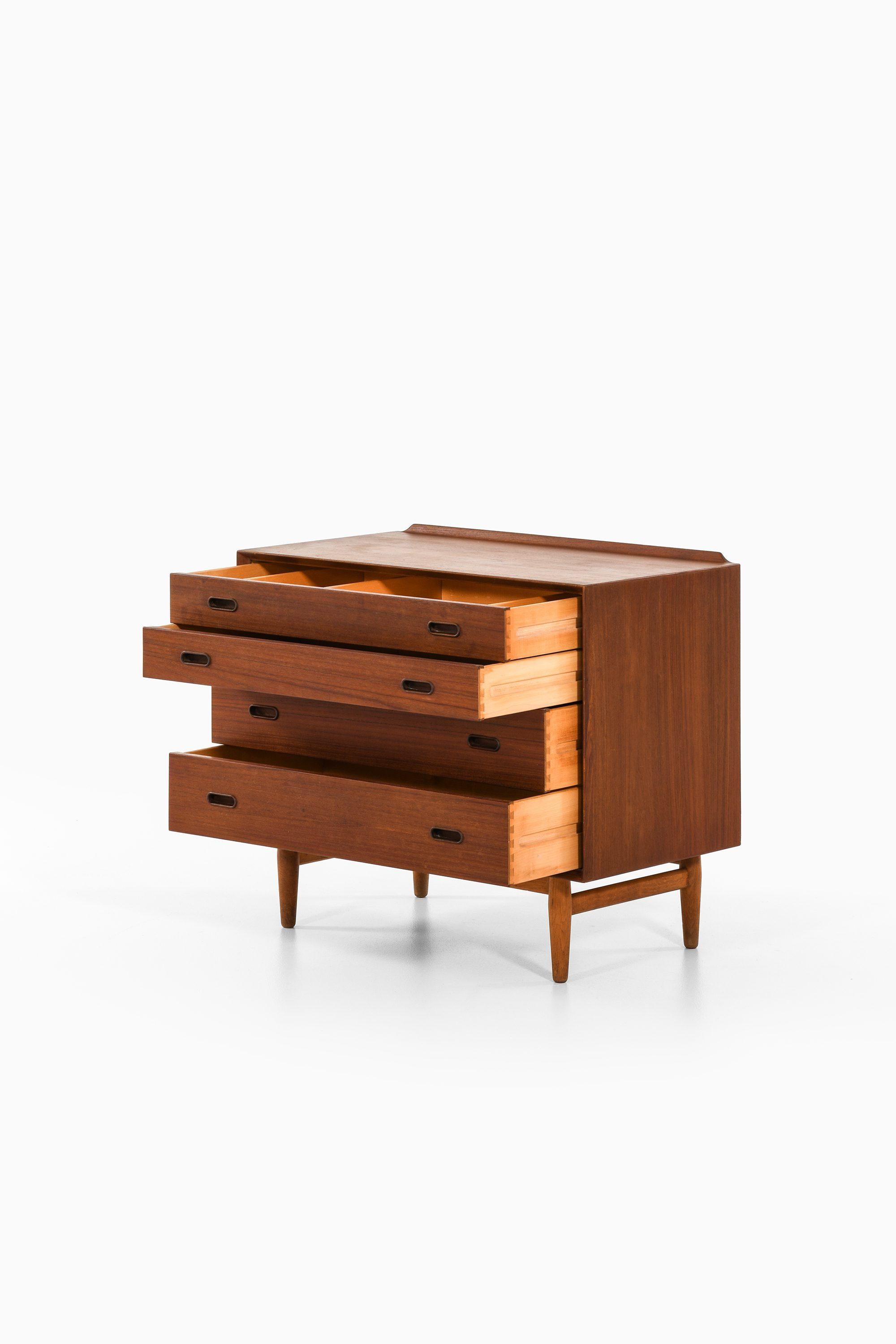 Mid-Century Modern Bureau / buffet en teck et chêne d'Arne Vodder, années 1960 en vente
