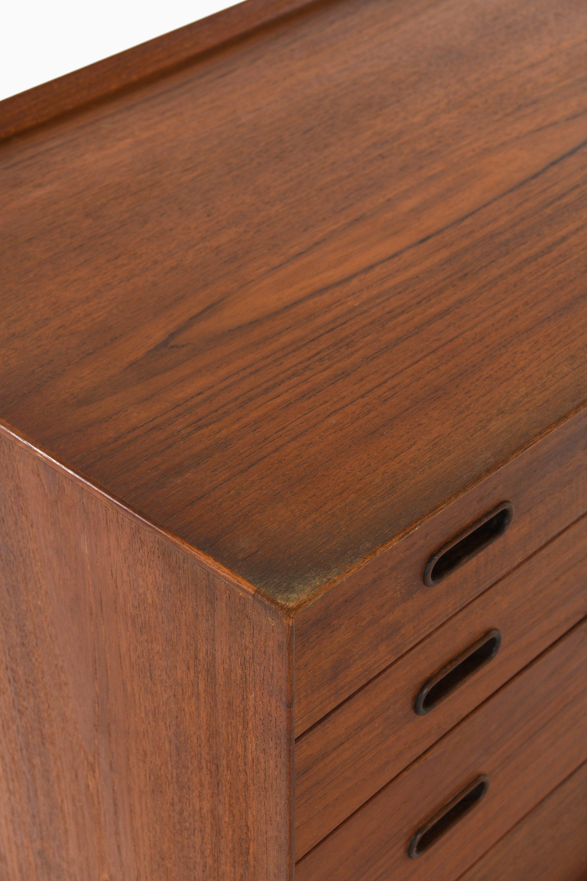 Bureau / buffet en teck et chêne d'Arne Vodder, années 1960 Bon état - En vente à Limhamn, Skåne län