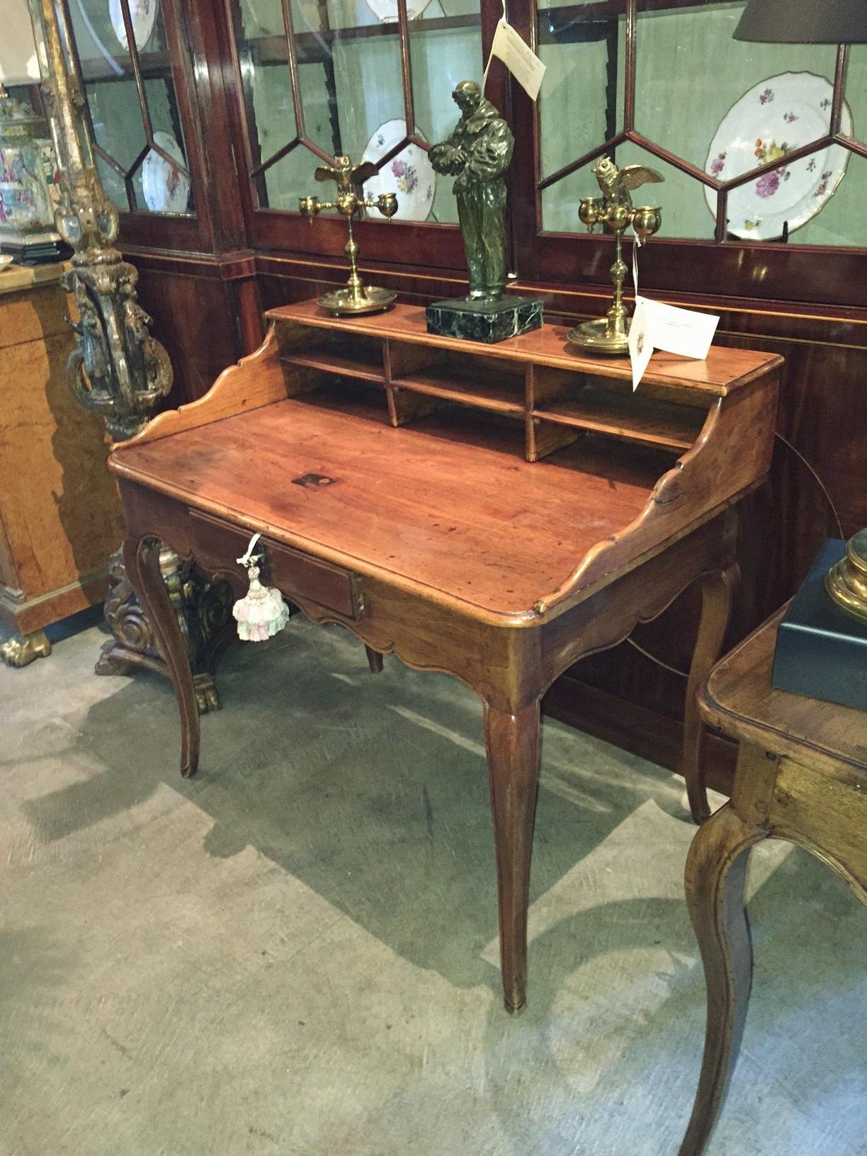 Antique Bureau Desk in Walnut Cartonnier Writing Office Table Provencal Rustic For Sale 3