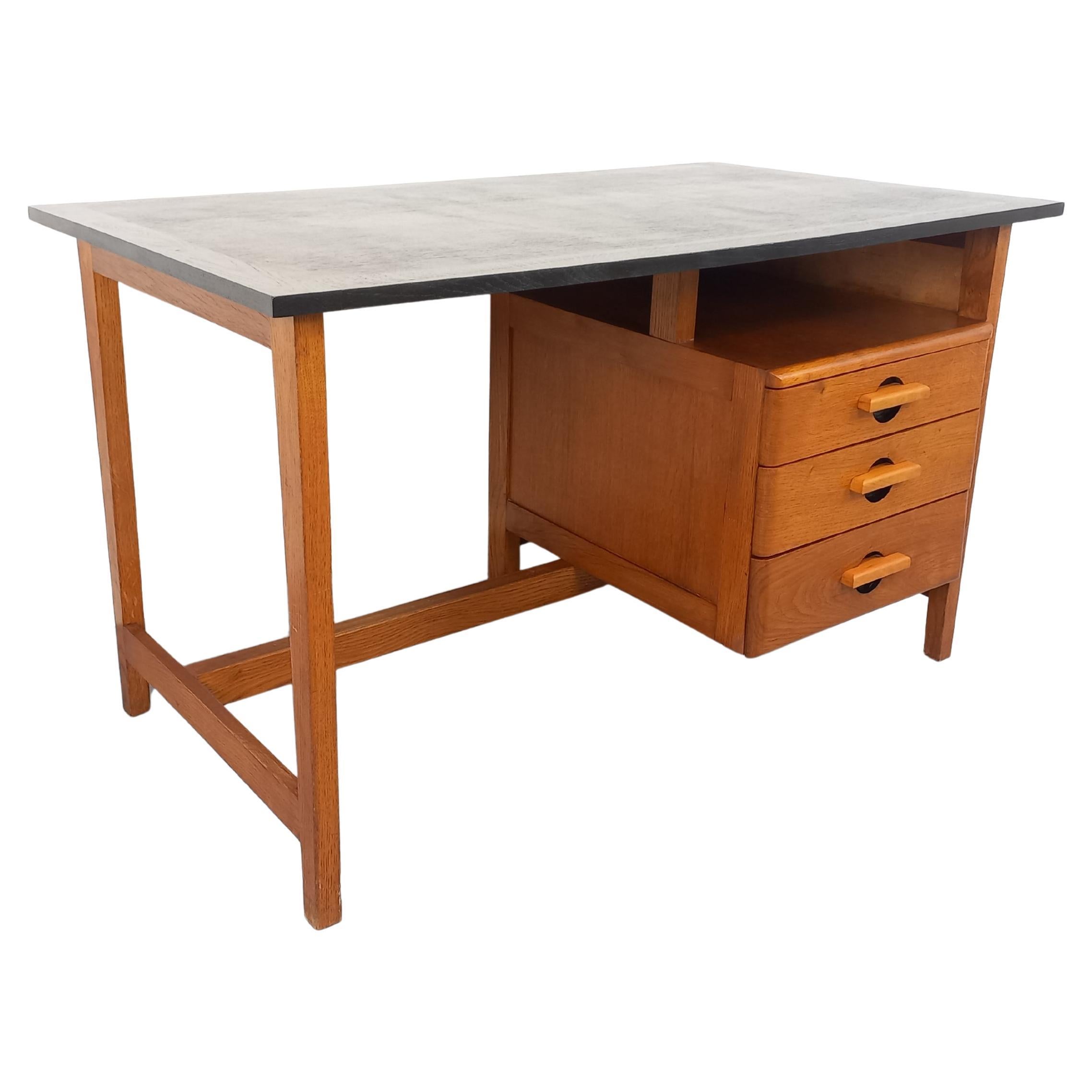 Bureau vintage en bois de chêne des années 60