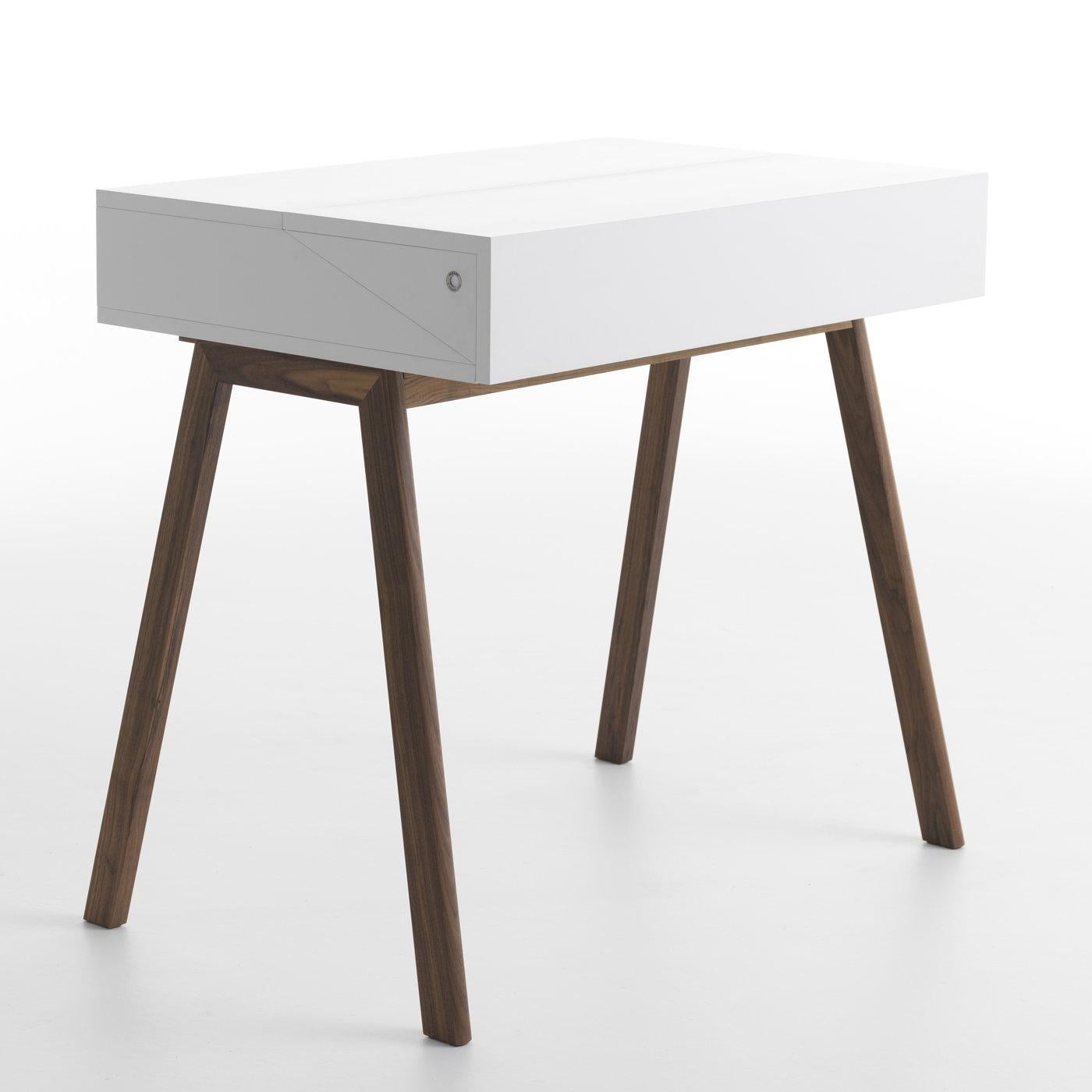 writing bureau white