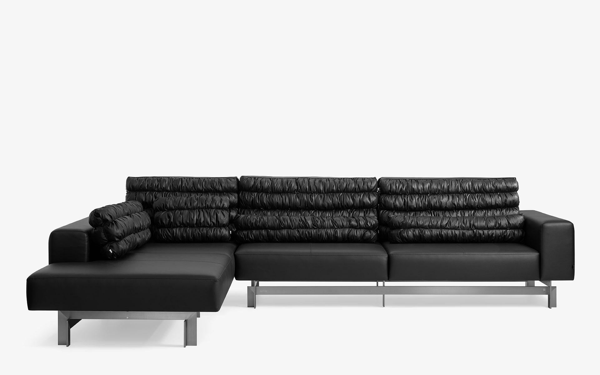 Buredo Canapé d'angle moderne en simili cuir noir avec pieds en métal en vente 8