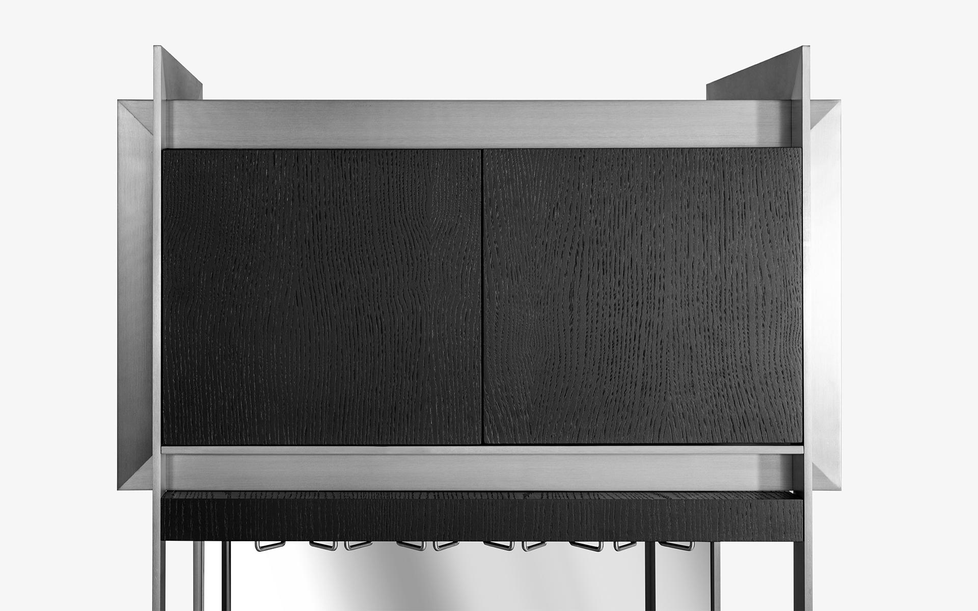 Burēdo Modern Bar Cabinet with Metal Skeleton Marble Top Mirrored Back For Sale 1