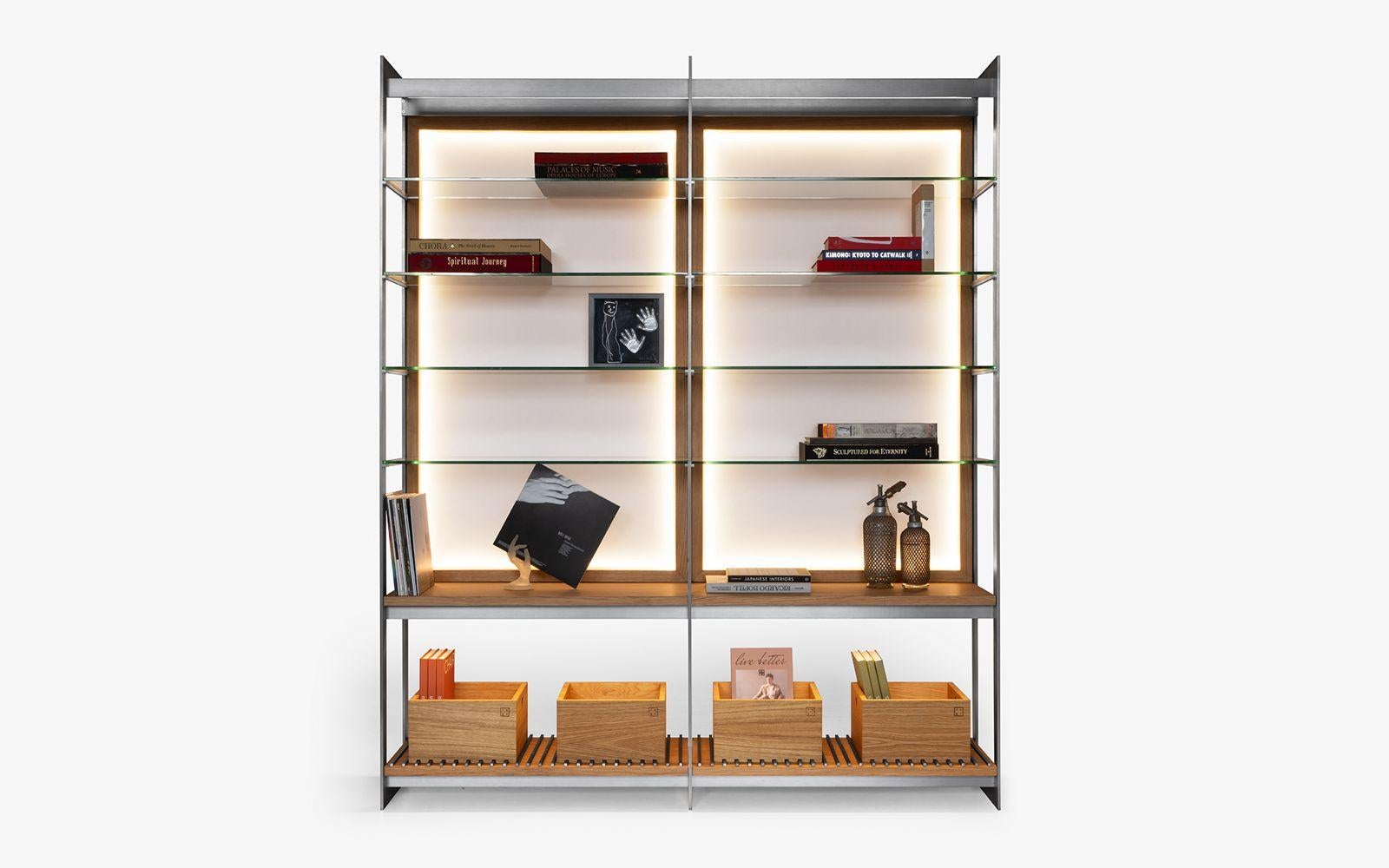 - LED illuminated back panel
- ⁠Natural oak veneer shelves
- ⁠Natural oak veneer removable storage cases
- ⁠Robust metal frame