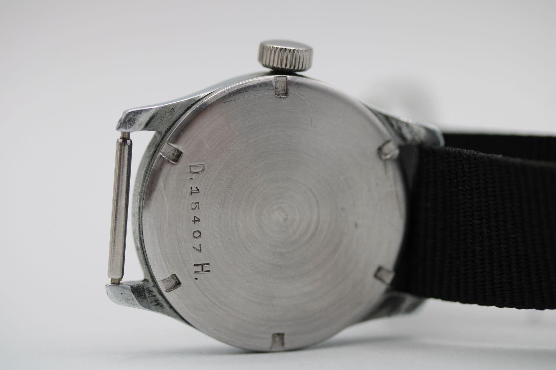 Montre militaire allemande Buren DH - WWII 1940s Authentic 35mm Vintage en vente 4
