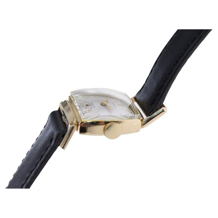 Buren Gold Filled Art Deco Watch with Articulated Lugs From the 1940's For Sale 8