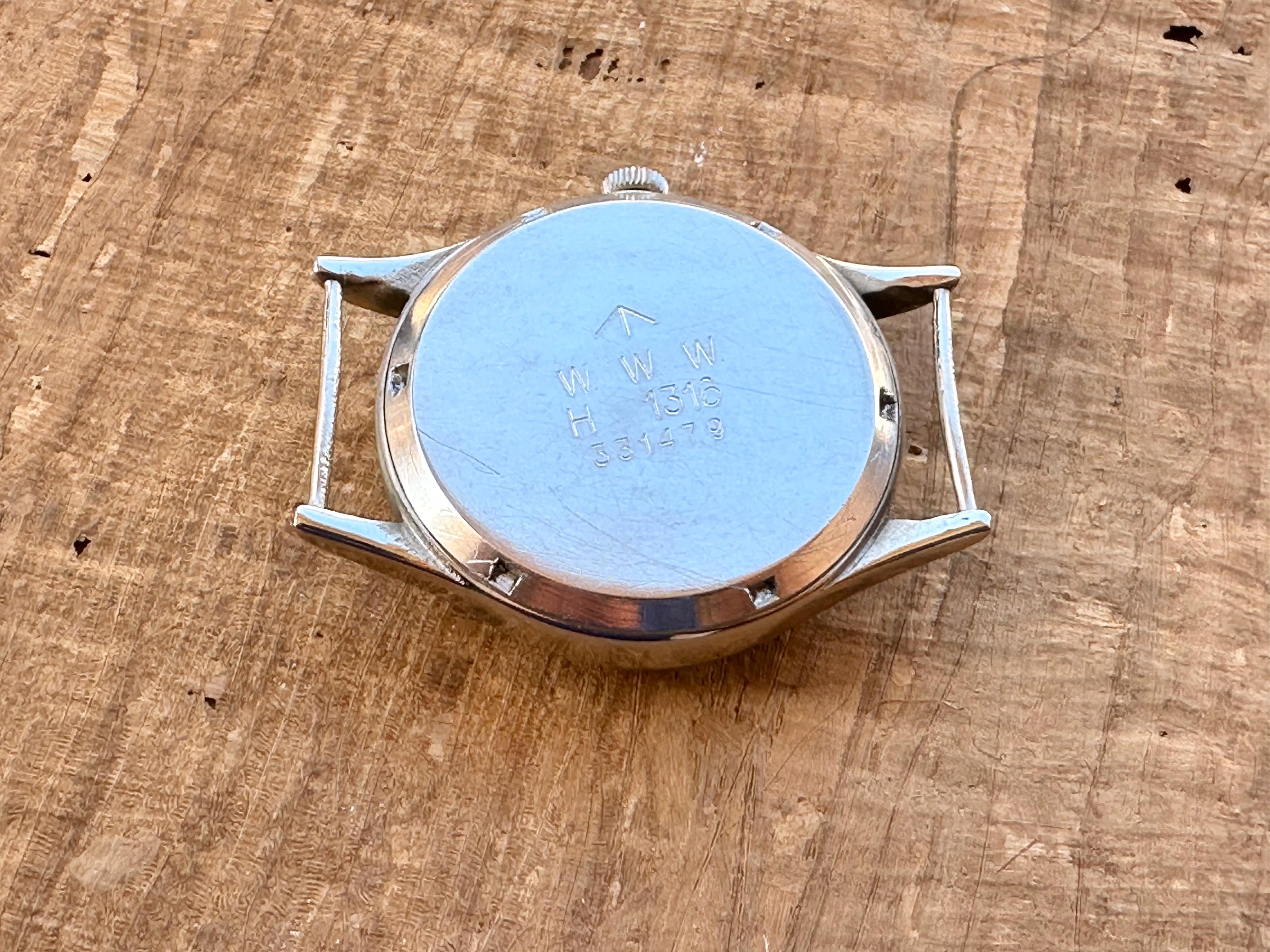 Montre Buren Military Issue 'Dirty Dozen' réf. H 1316 8
