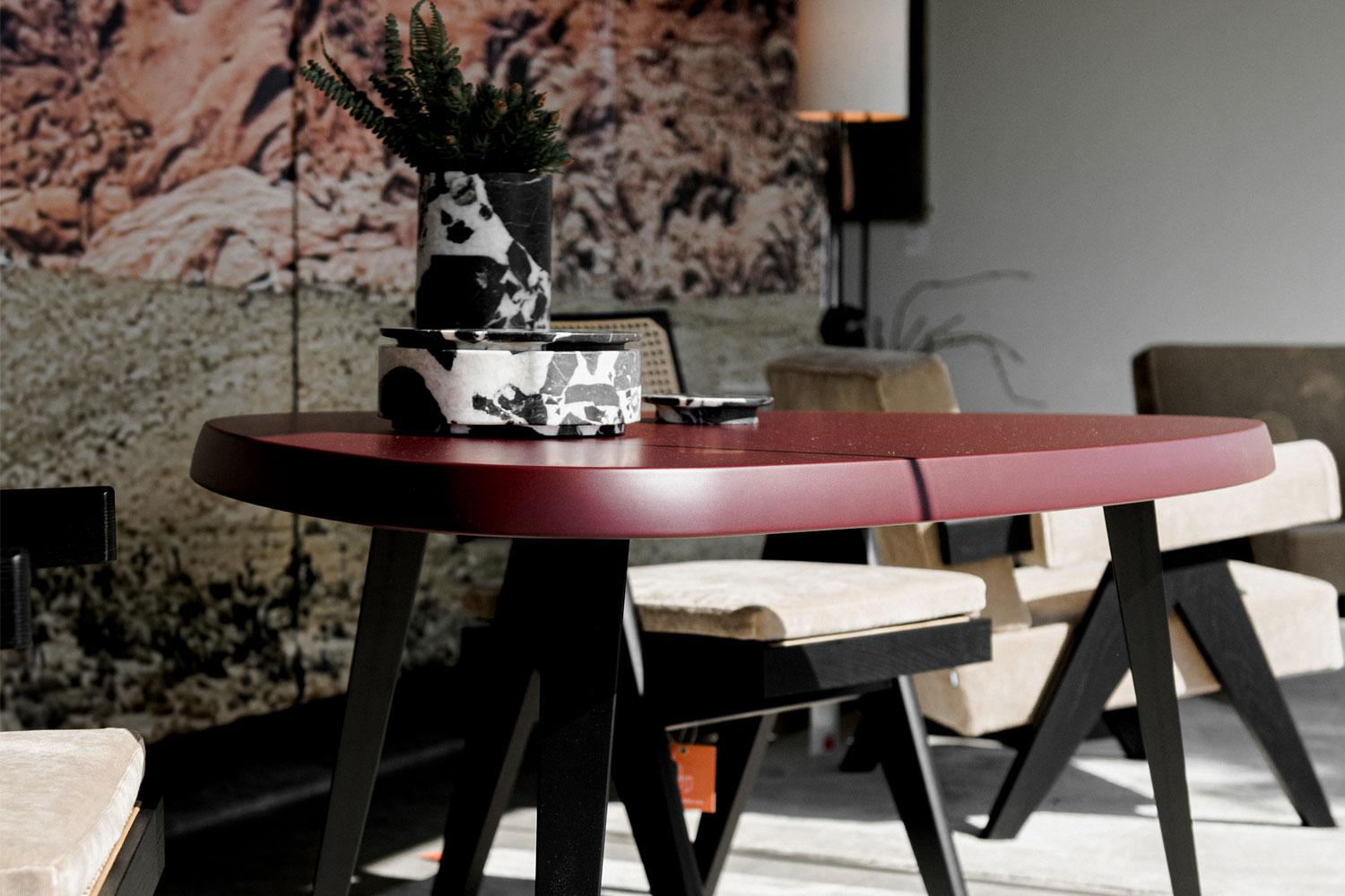 Italian Burgandy Matte Lacquered Wood Top with Black Iron Leg Dining Table, Cassina