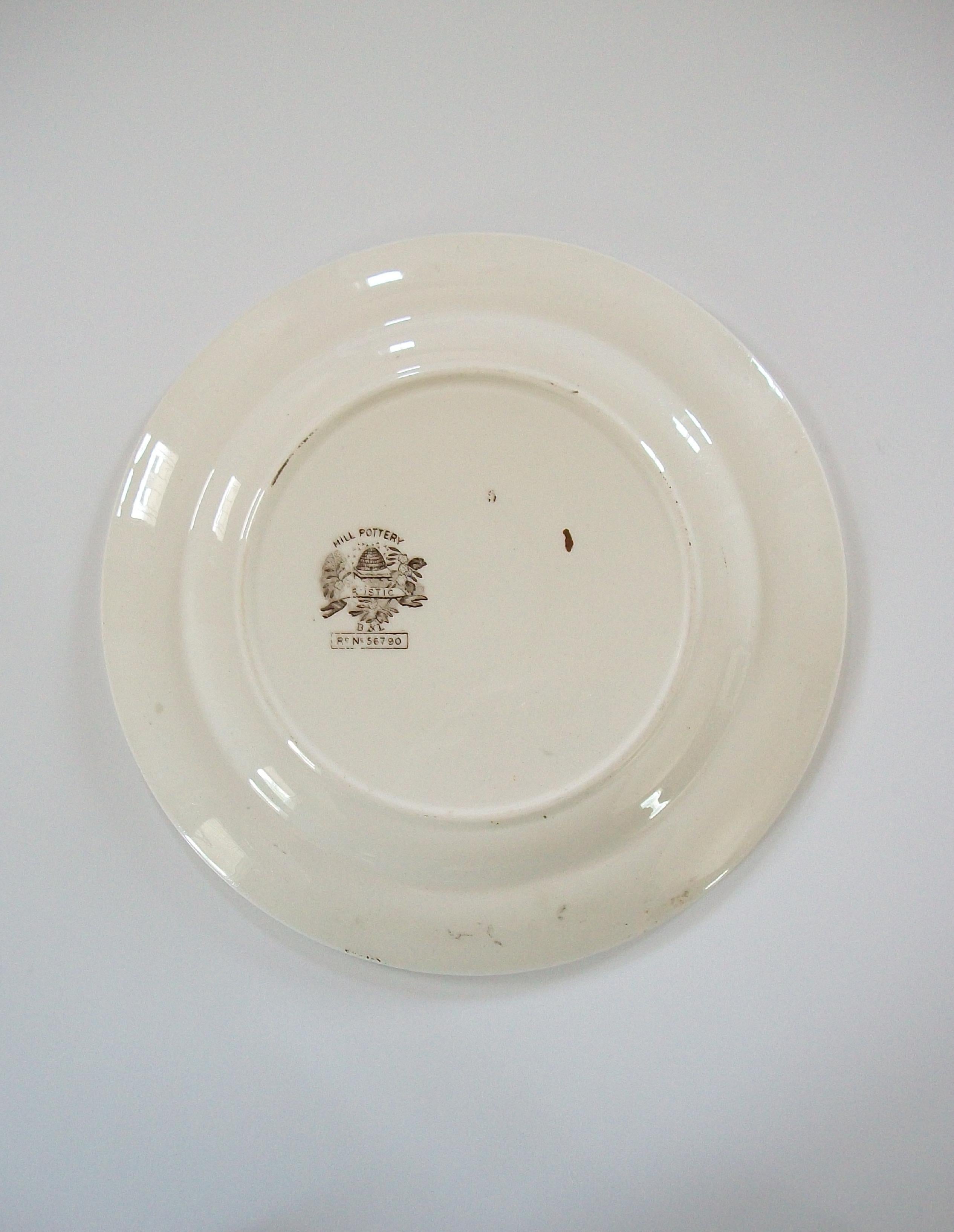 BURGESS & LEIGH - Placa Decorada por Transferencia Aesthetic Movement - Reino Unido - Circa 1880 Cerámico en venta