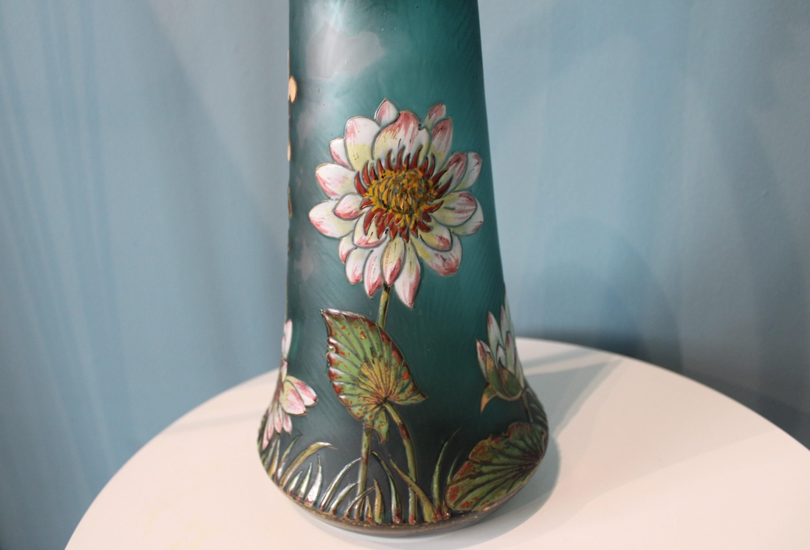 Burgun, Schverer & Cie glass vase, France 3