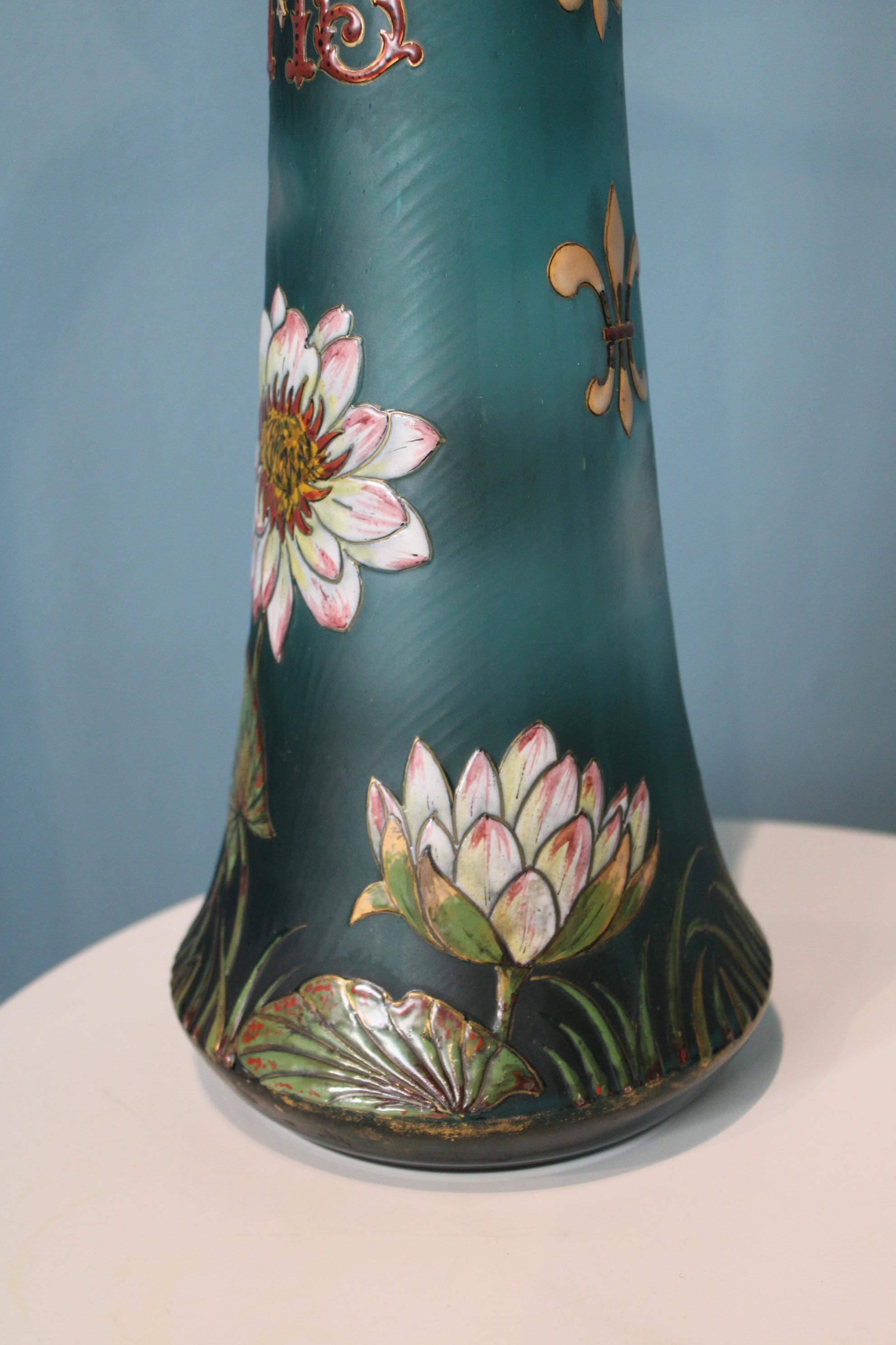 Glass Burgun, Schverer & Cie glass vase, France