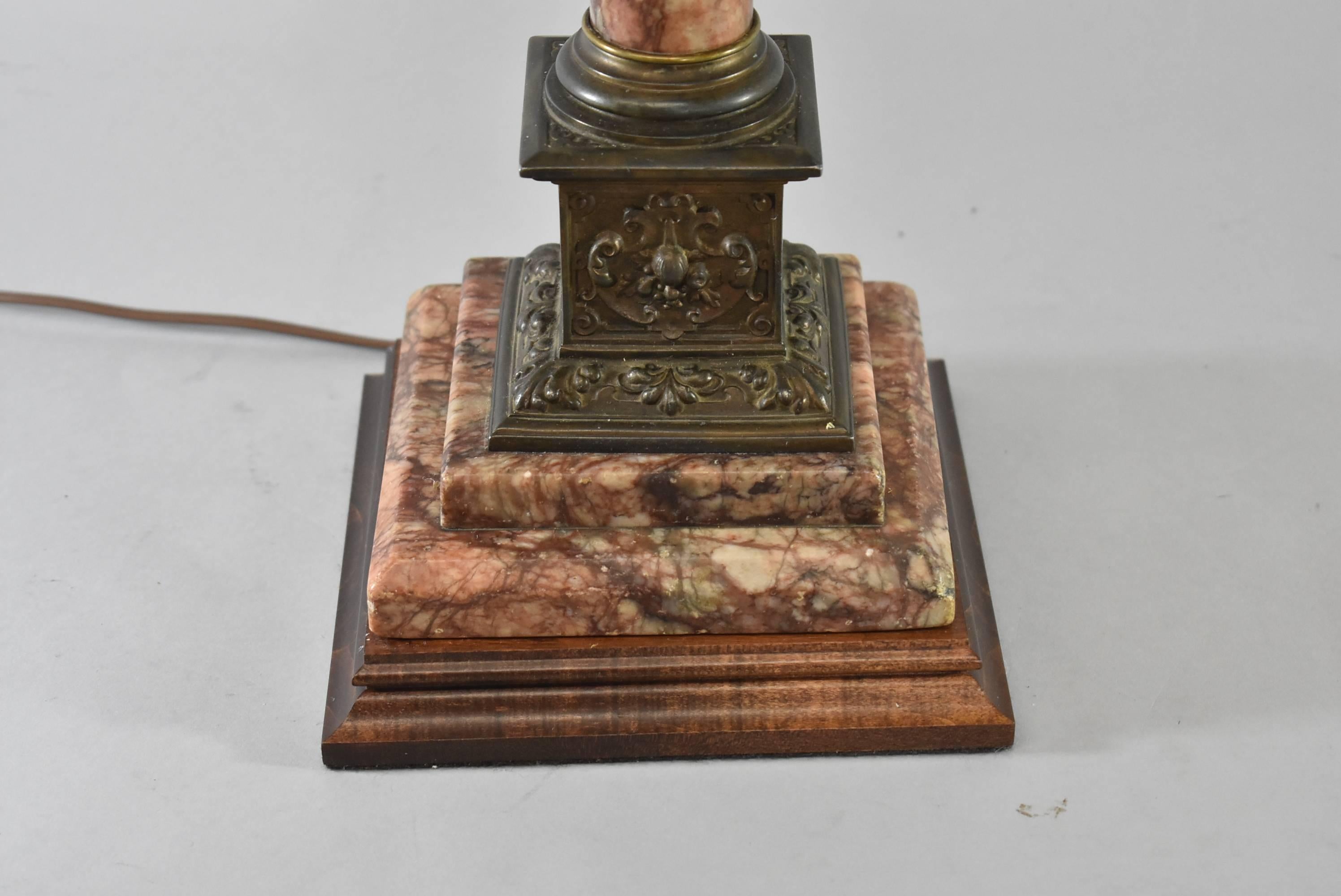 Burgundy and Grey Marble Pillar Form Table Lamp Wood Base In Good Condition For Sale In Toledo, OH