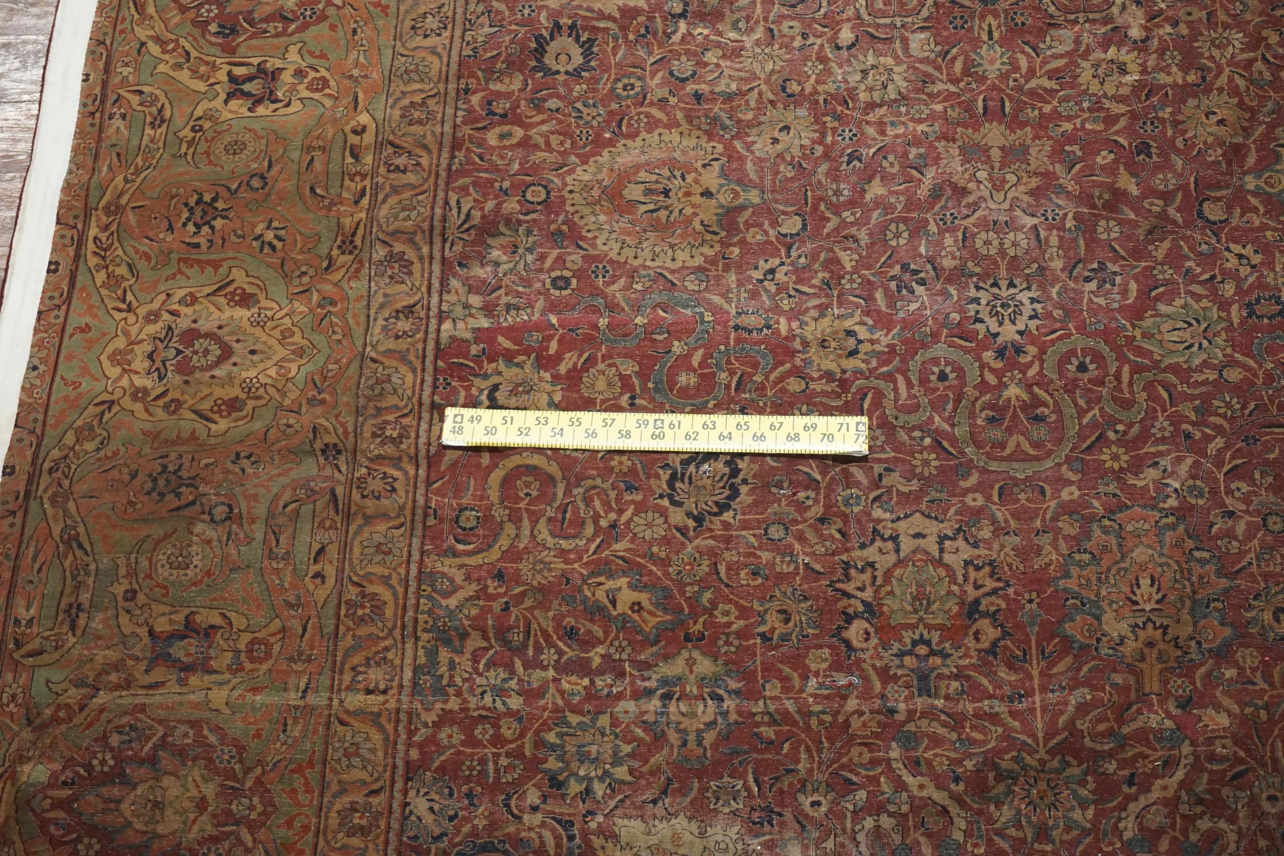 Antiker indischer Teppich in Burgunderrot, um 1900 (Wolle) im Angebot