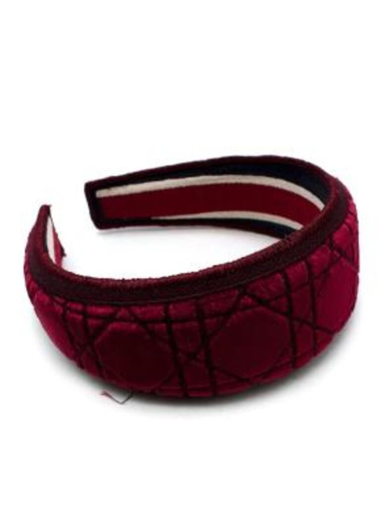 burgundy Cannage velvet headband In Good Condition For Sale In London, GB