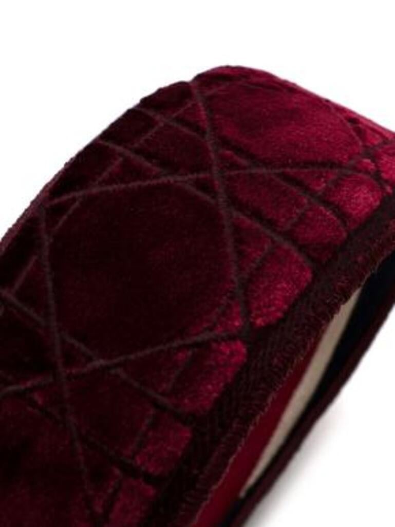 burgundy Cannage velvet headband For Sale 1