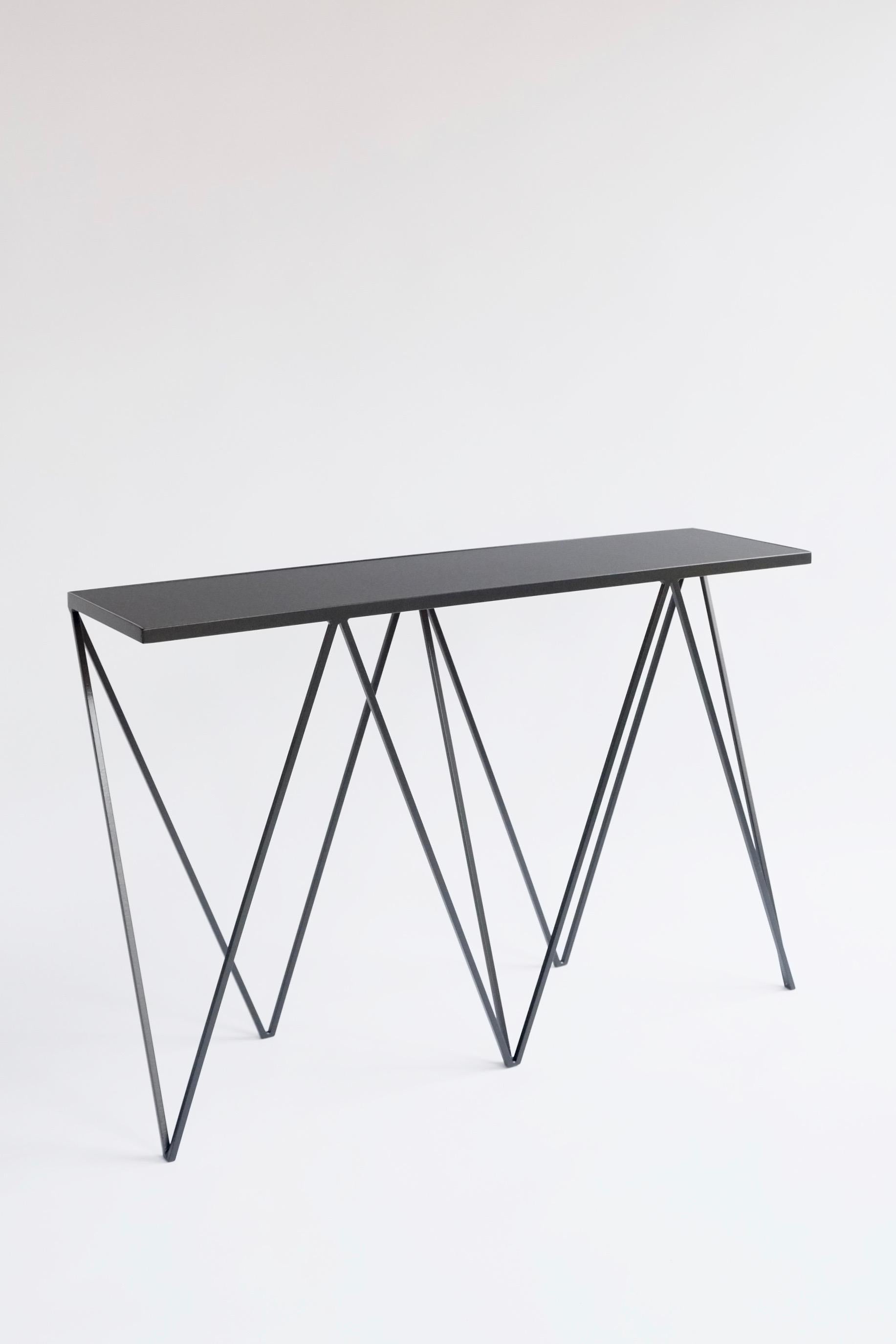 Mesa Consola Jirafa Borgoña con Tapa de Linóleo Natural - Personalizable en venta 7