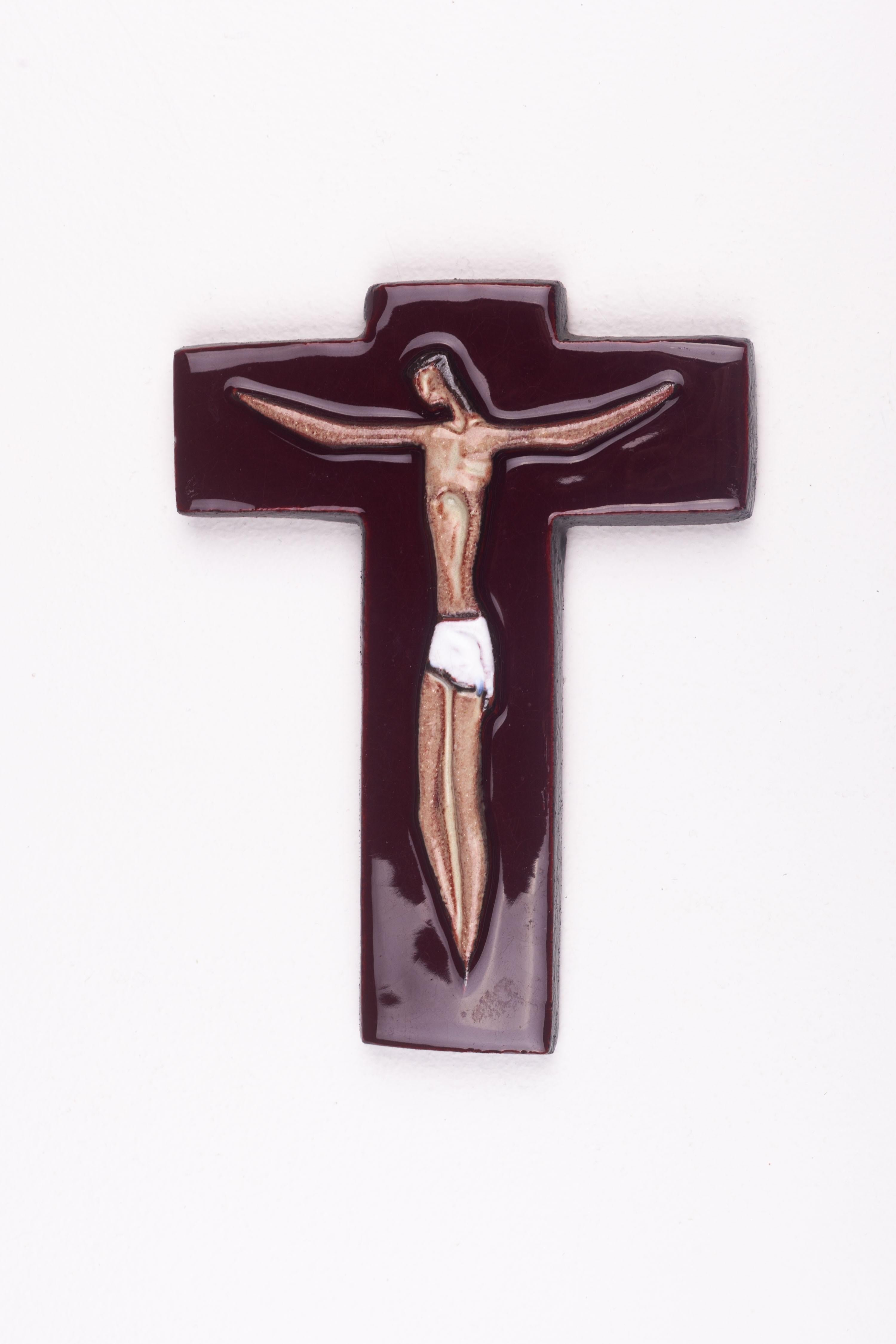 Bohème Art mural religieux - Croix en céramique bourgogne brillante en vente