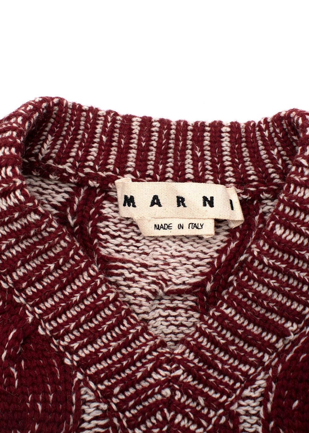 maroon knitted jumper