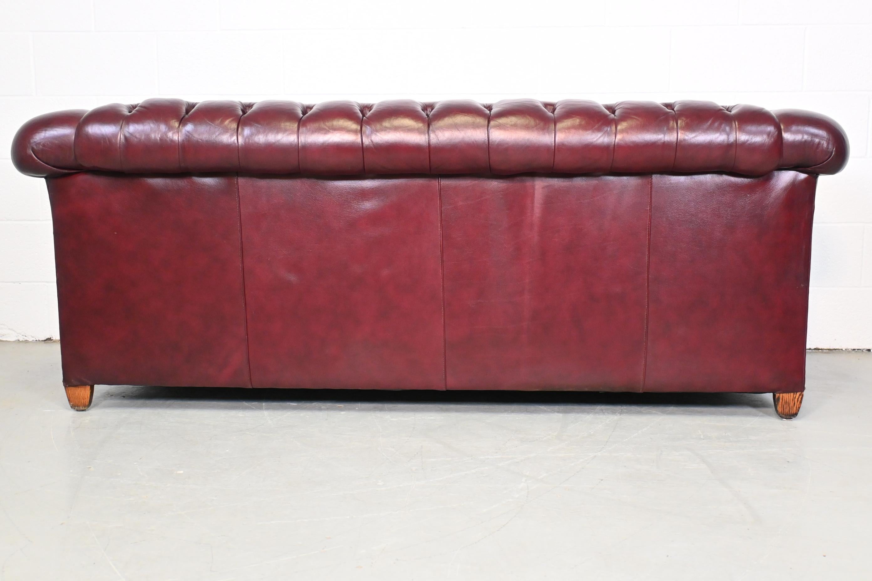 Burgundy Leather English Style Chesterfield Sofa 5