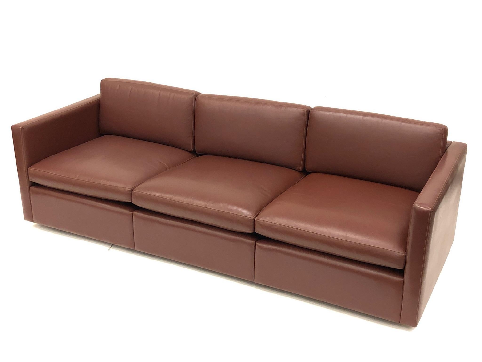 pfister sofa knoll