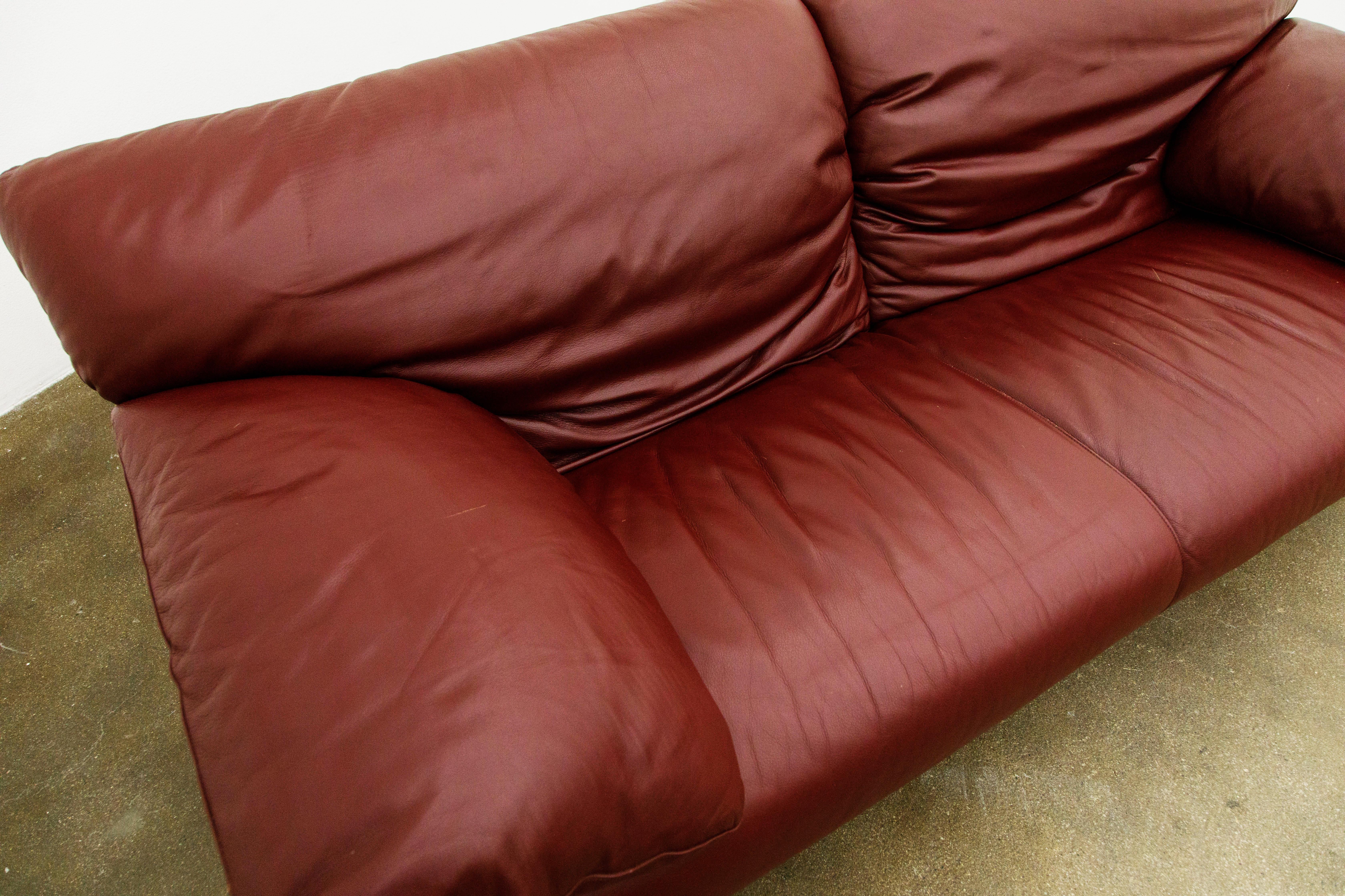 Burgundy Leather Sofa by Pierluigi Cerri for Poltrona Frau, c 1990, Signed  For Sale 4