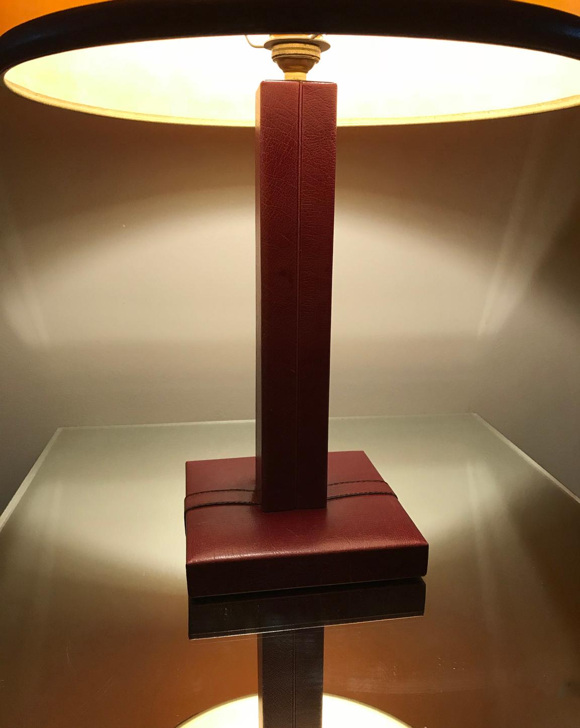 Modern Le Tanneur Burgundy Leather Table Lamp,  France, 1950 For Sale