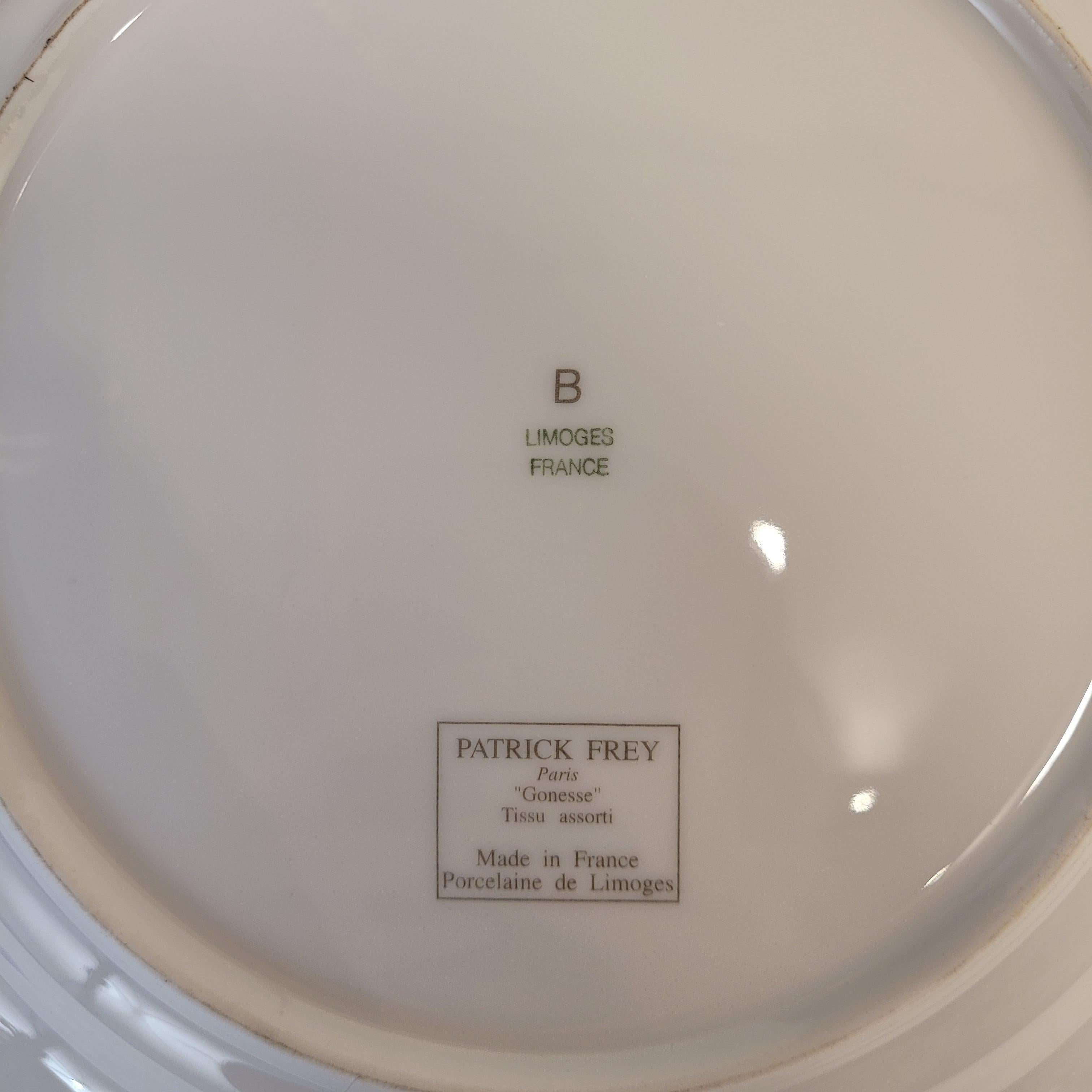 Burgunder Limoges Porzellan 12 Teller Patrick Frey 1990 Frankreich im Angebot 6