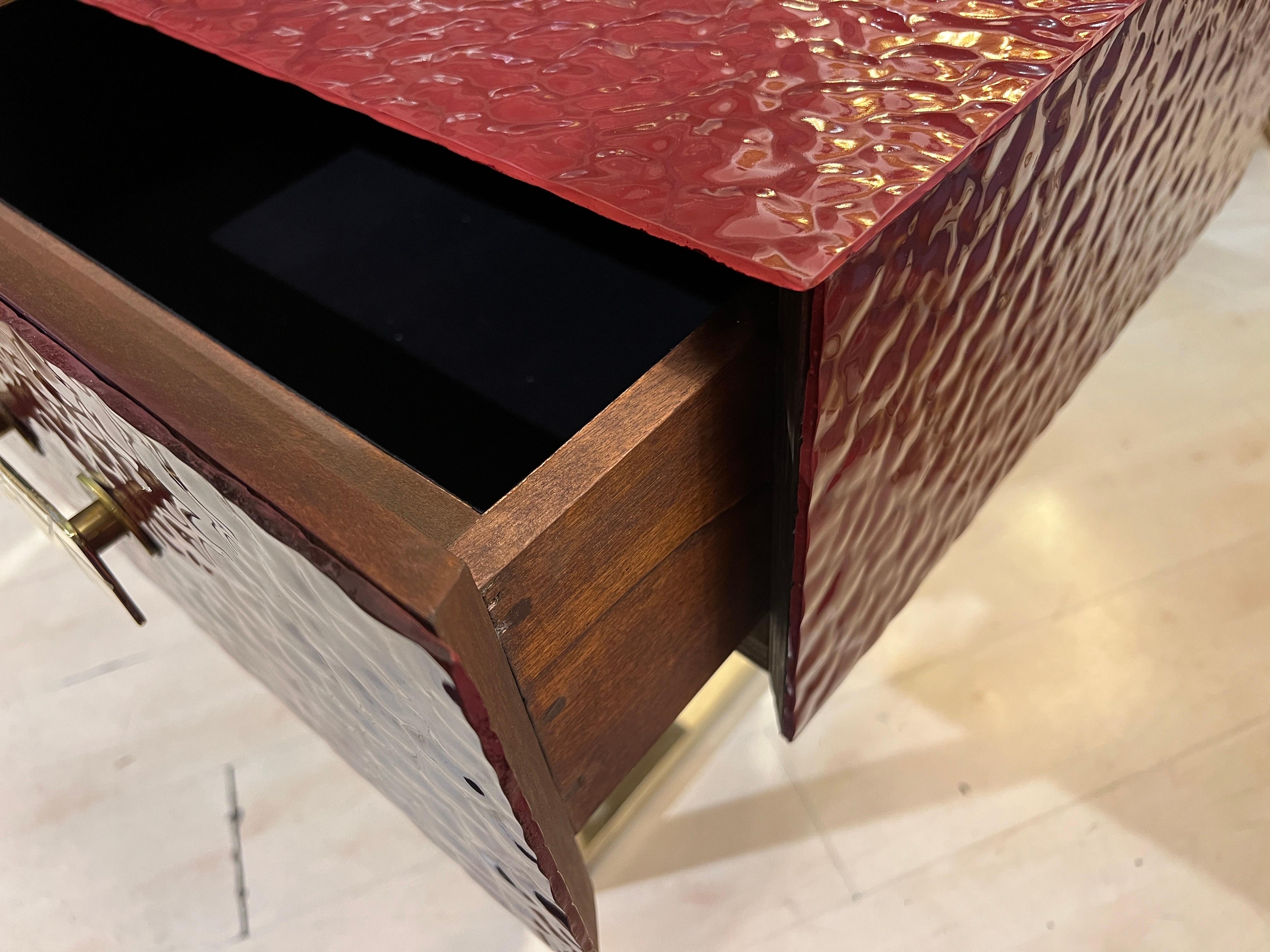 Burgundy Murano Ashlar Glass and Brass Console Table with Three Drawers 2000 For Sale 2