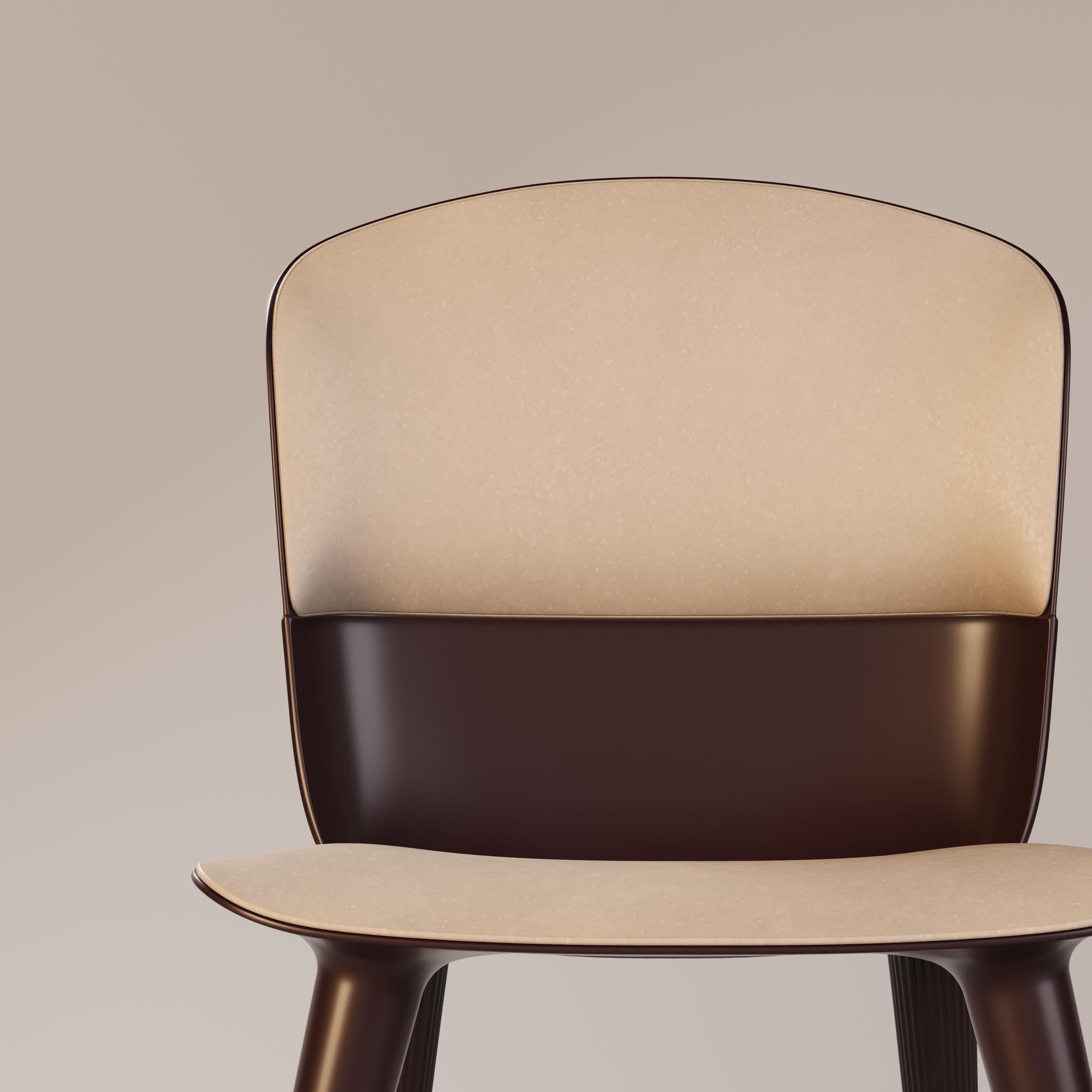 Silla de comedor para exterior con tapicería de piel burdeos Siglo XXI y contemporáneo en venta