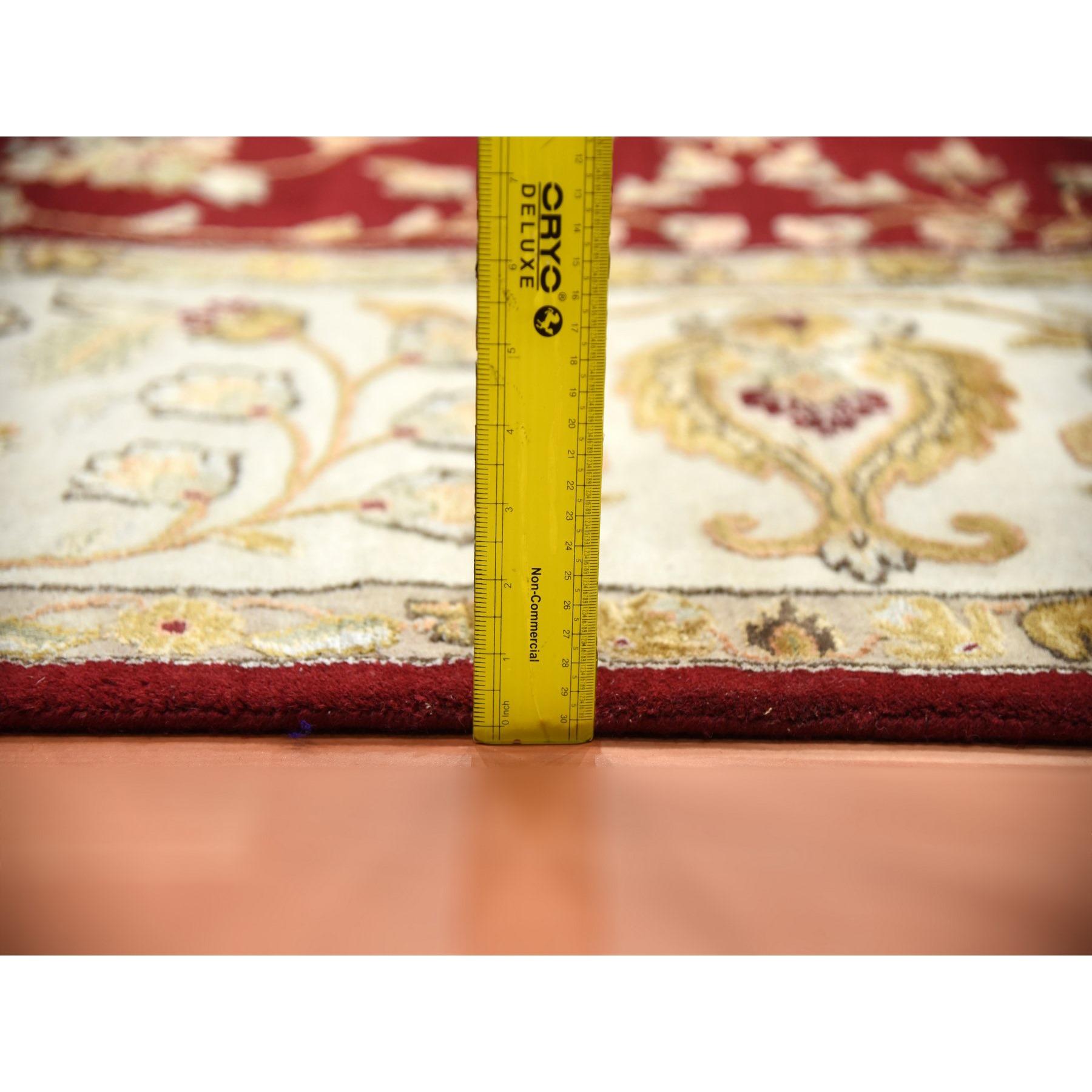 Tappeto rosso borgogna con disegno Rajasthan in lana e seta, annodato a mano, 9'0