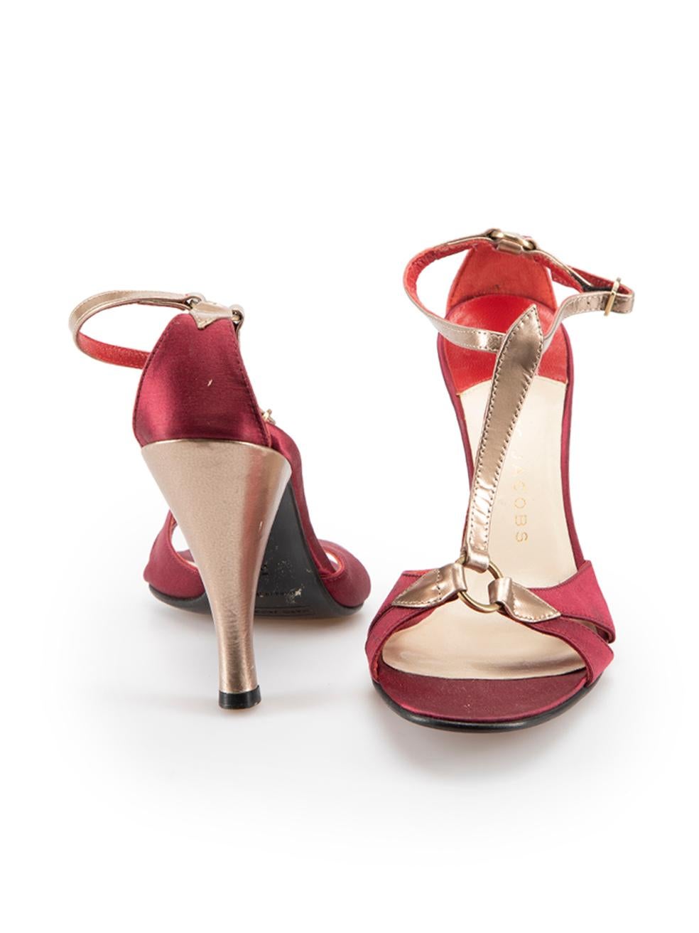 Burgundy Satin T-Strap Sandals Size IT 38 In Good Condition For Sale In London, GB