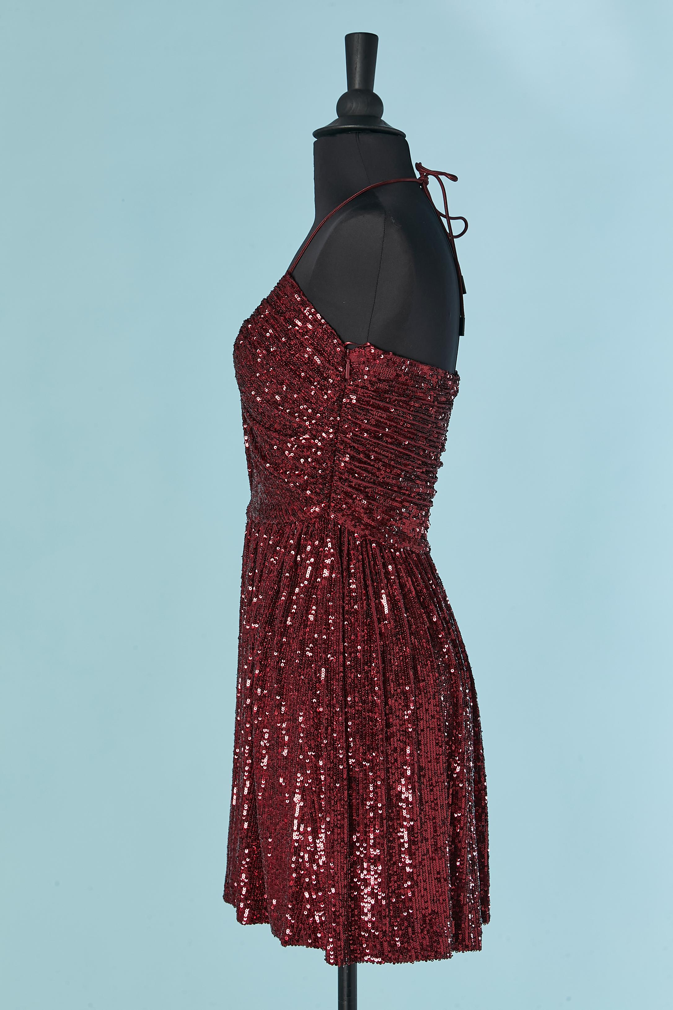 Vestido de cóctel de lentejuelas burdeos SAINT LAURENT  Nuevo en Nuevo estado para la venta en Saint-Ouen-Sur-Seine, FR