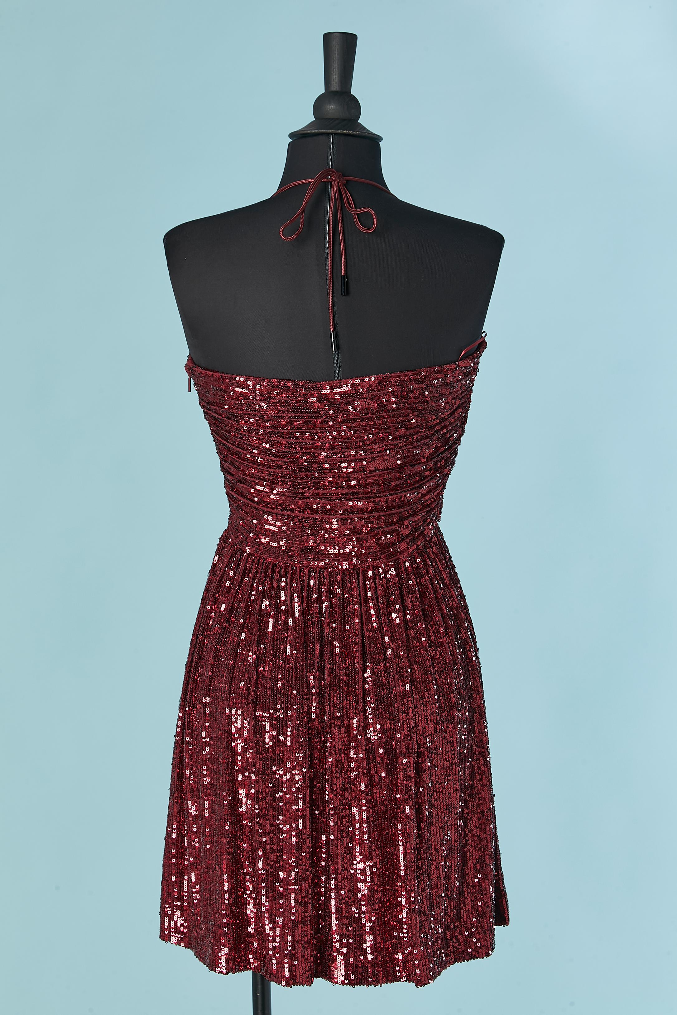 De las mujeres Vestido de cóctel de lentejuelas burdeos SAINT LAURENT  Nuevo en venta