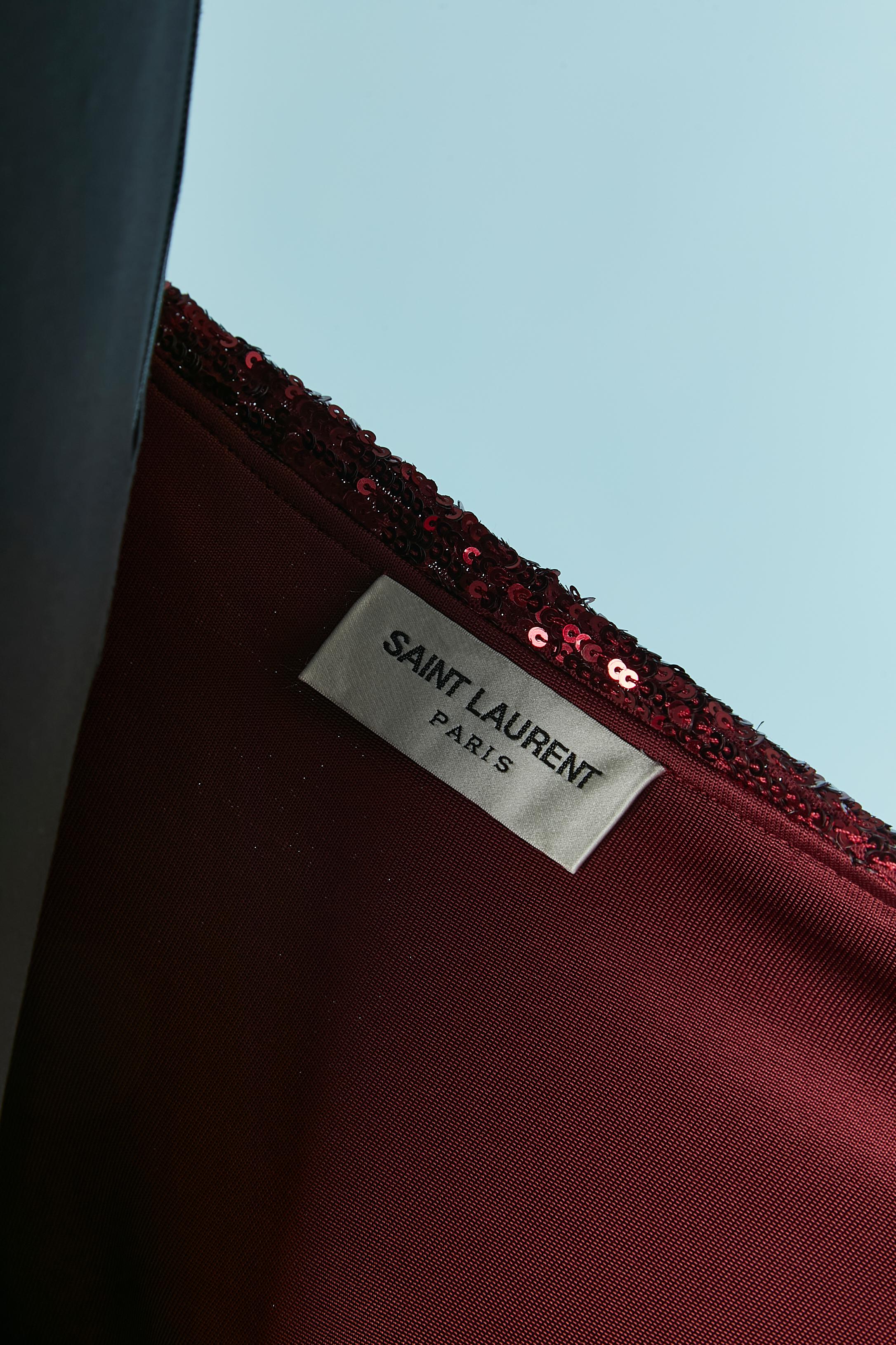 Vestido de cóctel de lentejuelas burdeos SAINT LAURENT  Nuevo en venta 3
