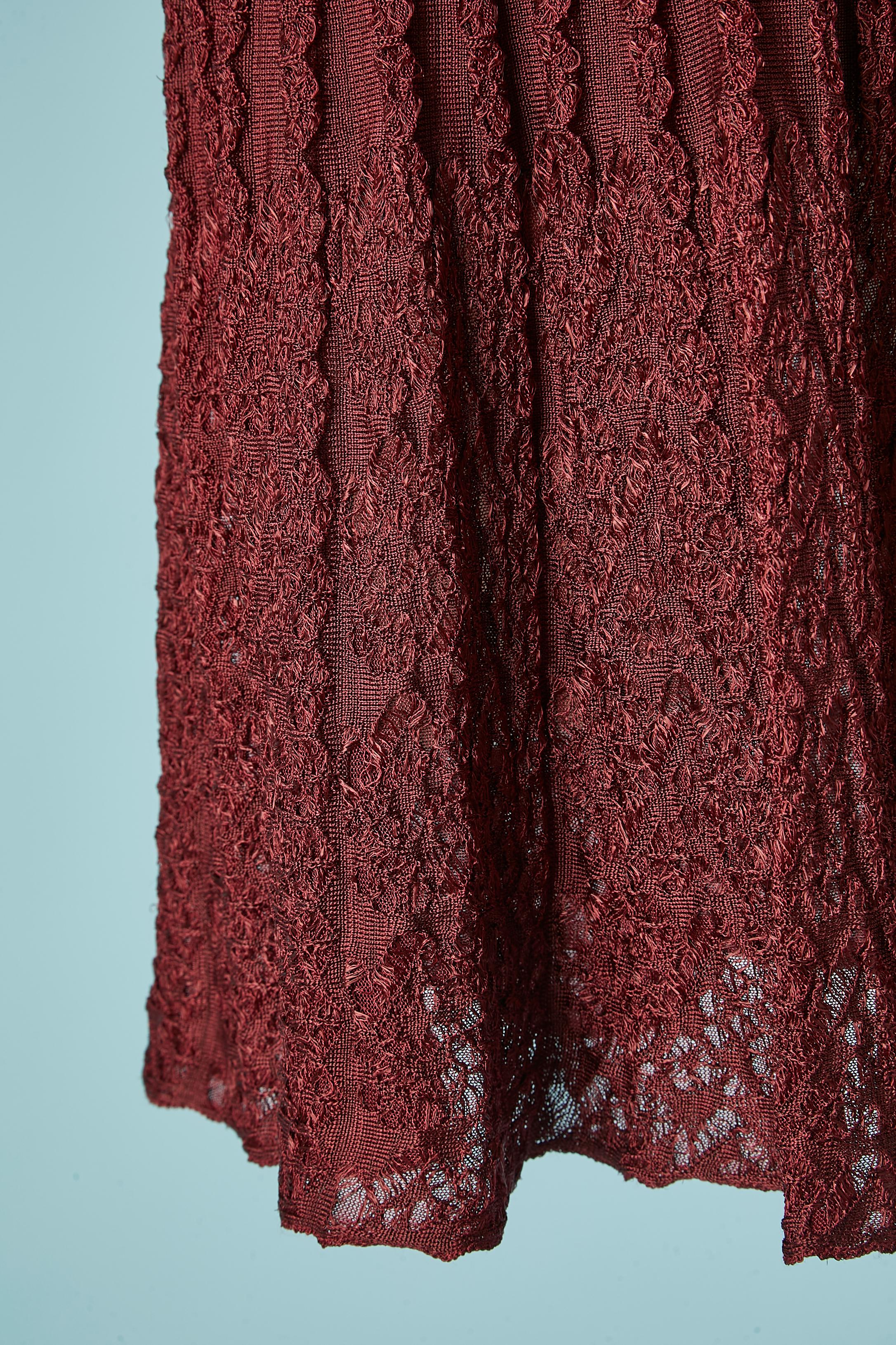 Marron Robe de cocktail sans manches en bourgogne ALAIA en vente