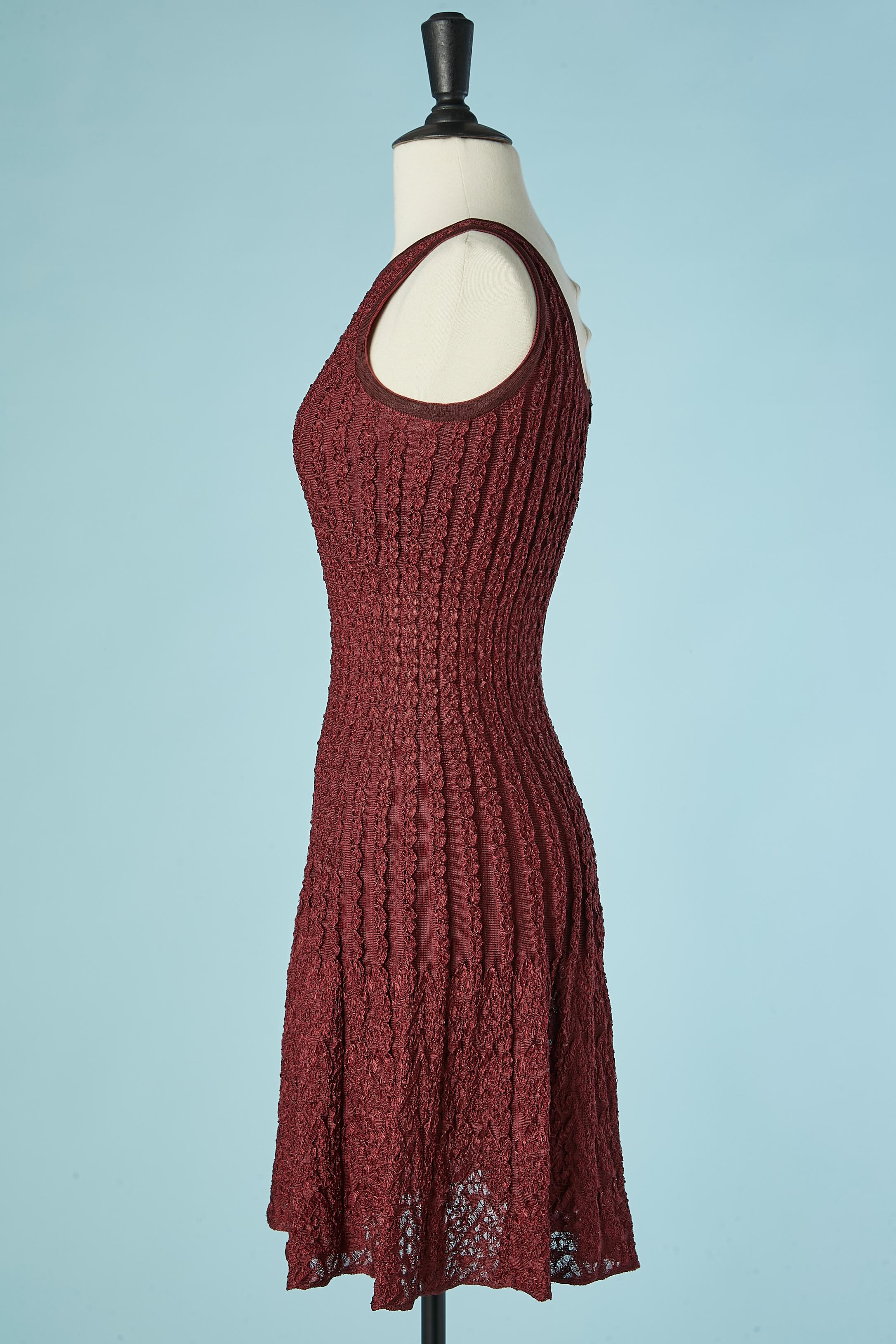 Robe de cocktail sans manches en bourgogne ALAIA Pour femmes en vente
