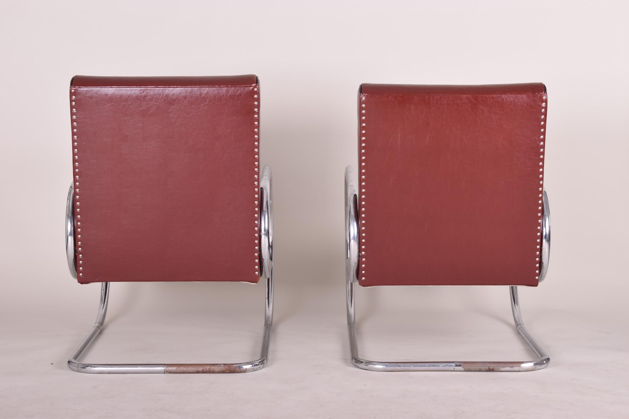 German Burgundy Tubular Armchairs, New High Quality Leather Upholstery, 1930s For Sale