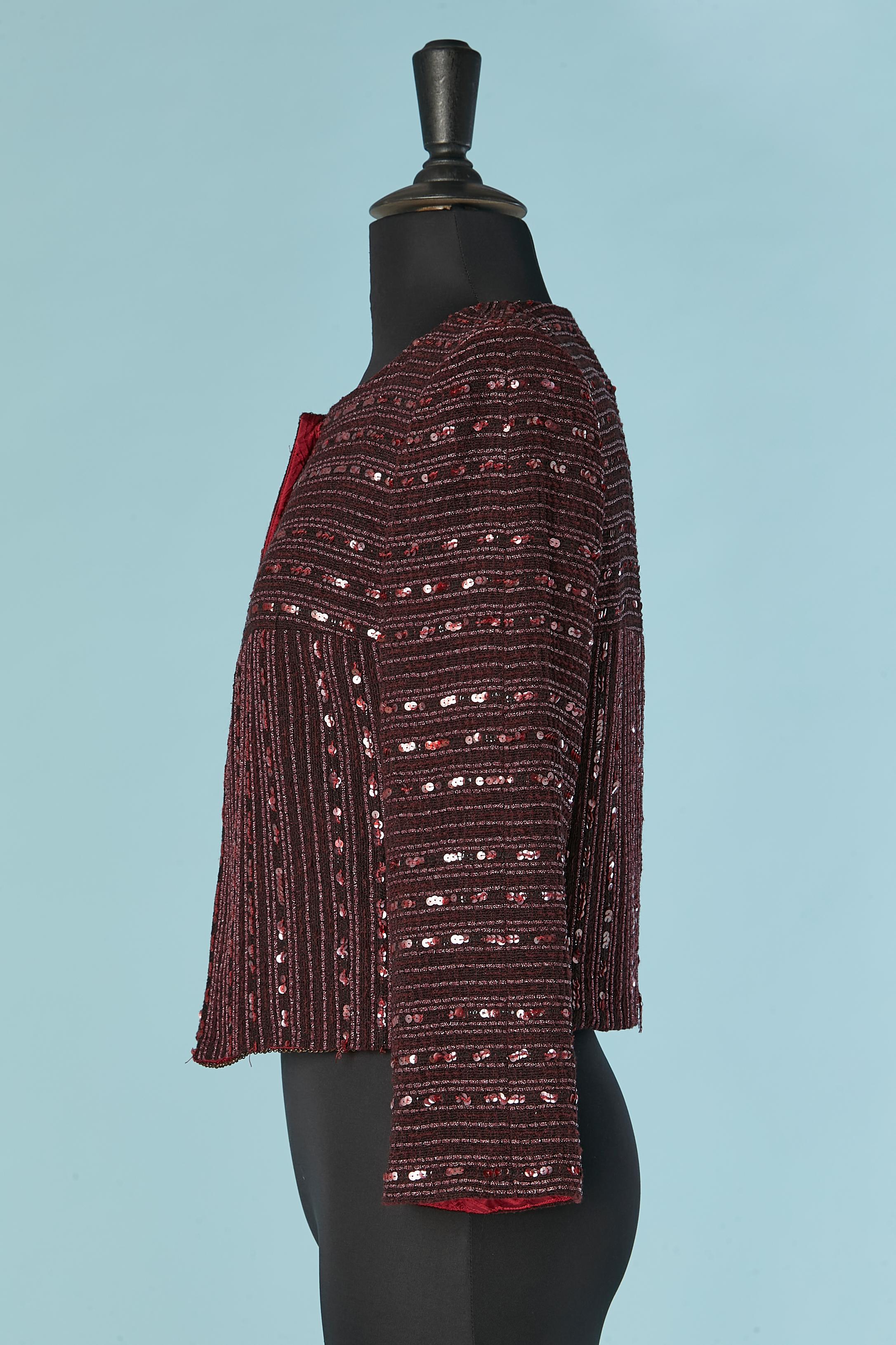 Giacca monopetto in tweed bordeaux con paillettes Chanel Circa 2000 in vendita 1