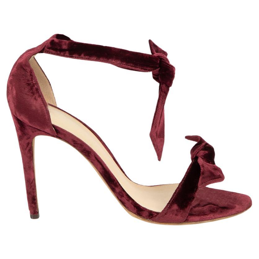 Burgundy Velvet Bow Accent Sandals Size IT 38 For Sale