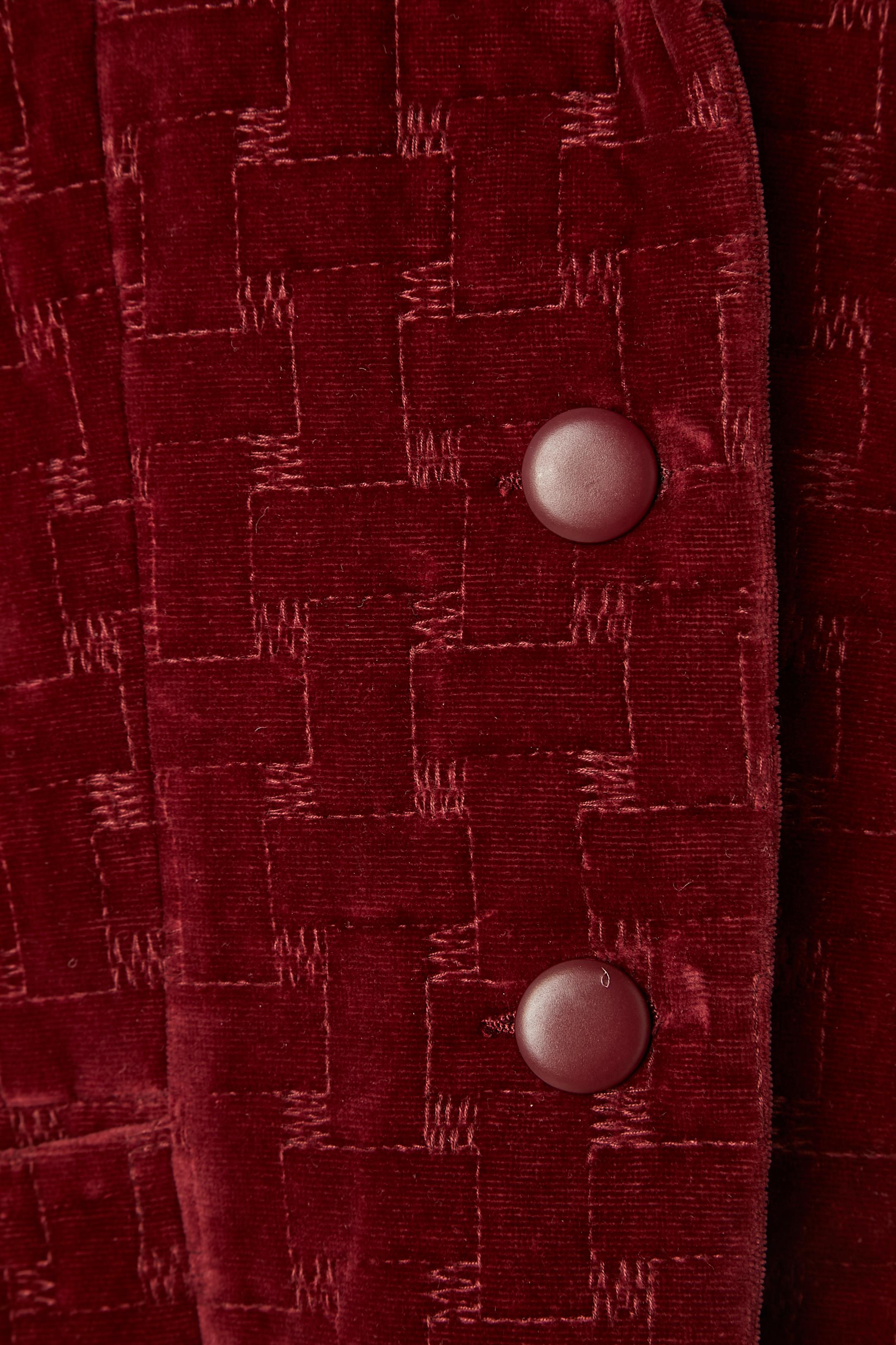 Rouge Veste en velours bordeaux rembourrée et cousue sur le dessus Jean Patou Boutique  en vente