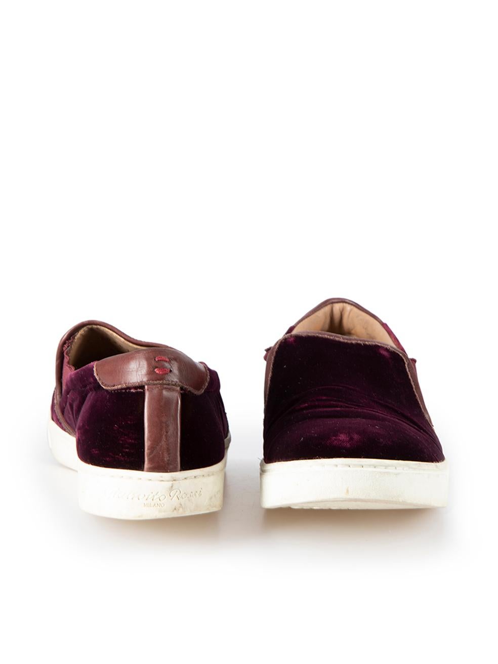 Burgundy Velvet Slip-On Trainers Size IT 39 In Good Condition For Sale In London, GB