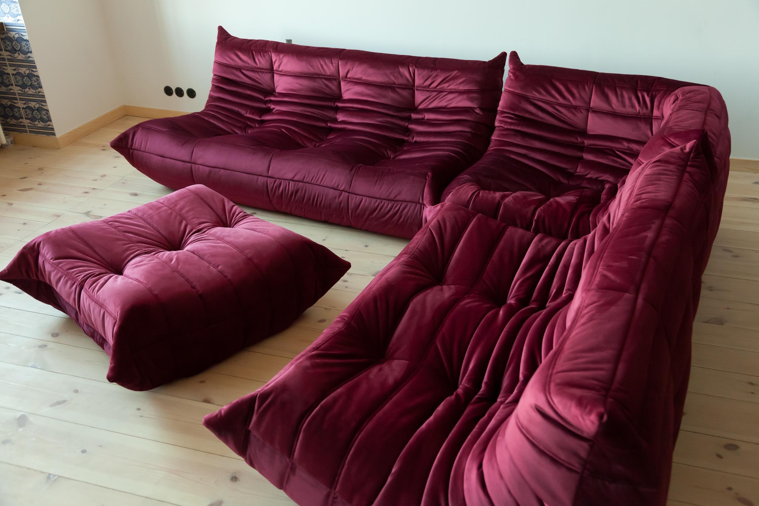 Burgundy Velvet Togo Sofa Set by Michel Ducaroy for Ligne Roset, Set of 5 For Sale 8
