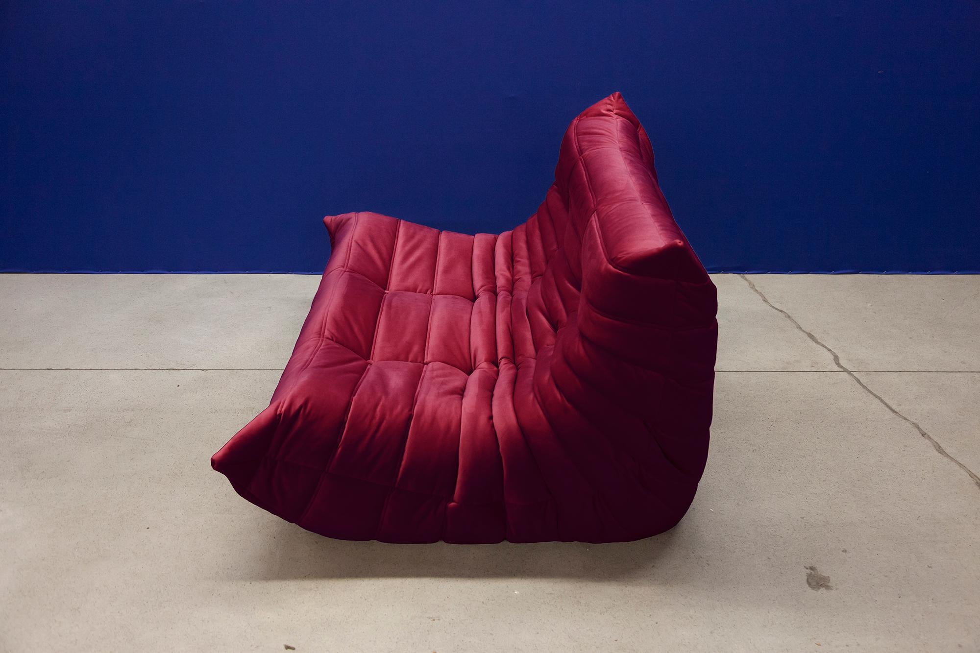 Burgundy Velvet Togo Sofa Set by Michel Ducaroy for Ligne Roset, 1970s, Set of 5 (Französisch)