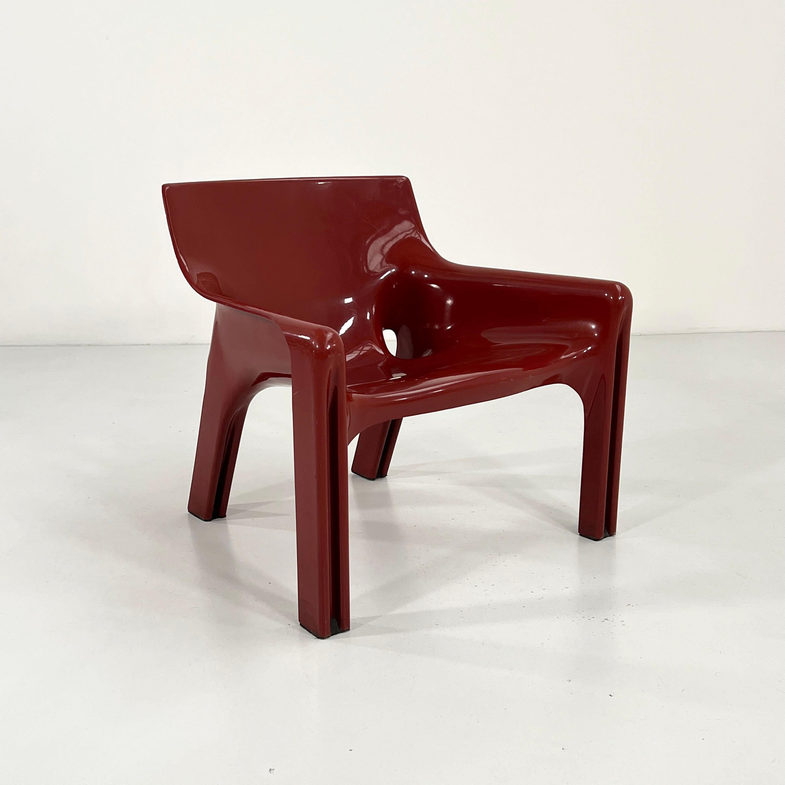 Burgundy Vicario Lounge Chair by Vico Magistretti for Artemide, 1970s 1