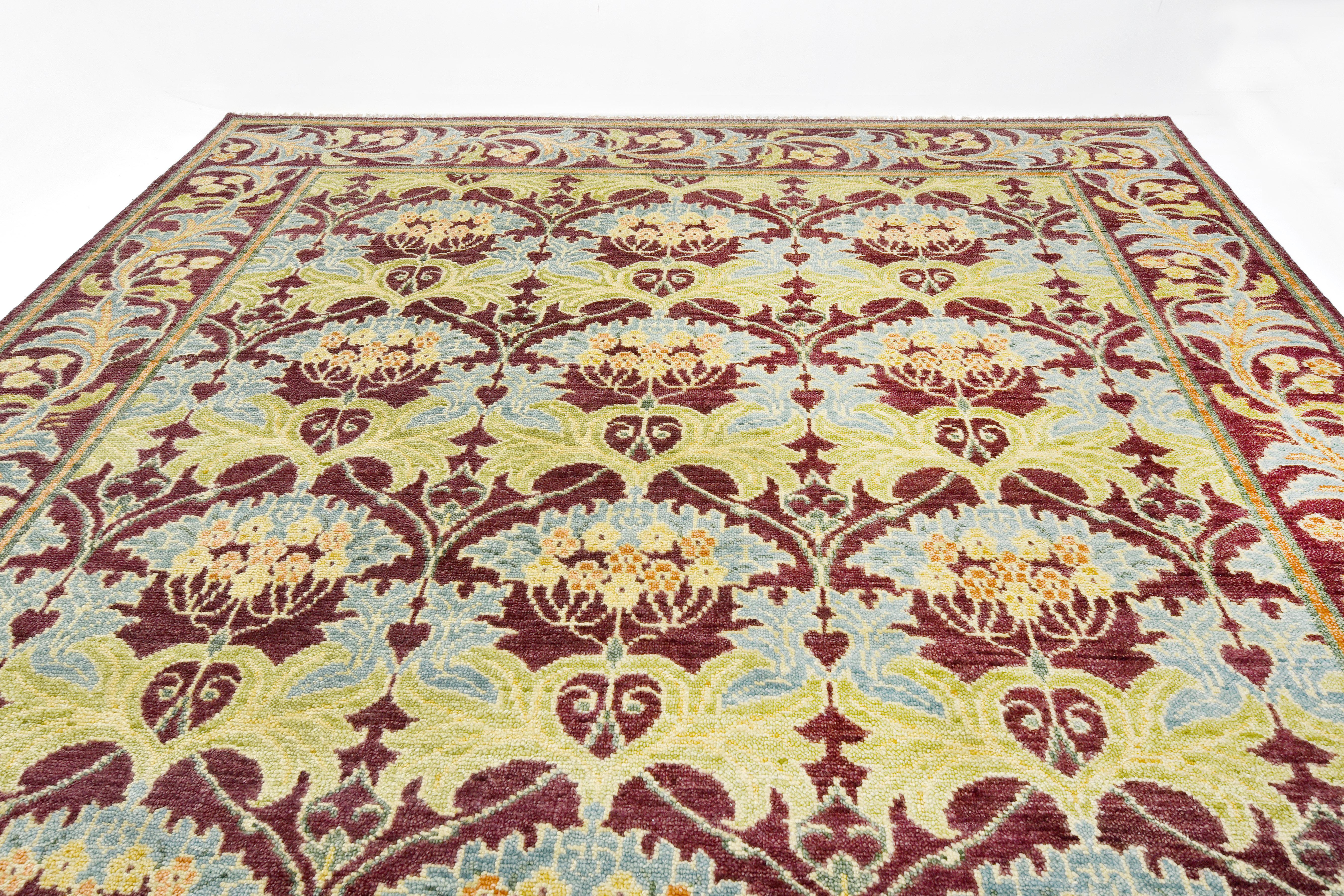 William Morris inspirierter Burgunderfarbener Teppich (Arts and Crafts) im Angebot