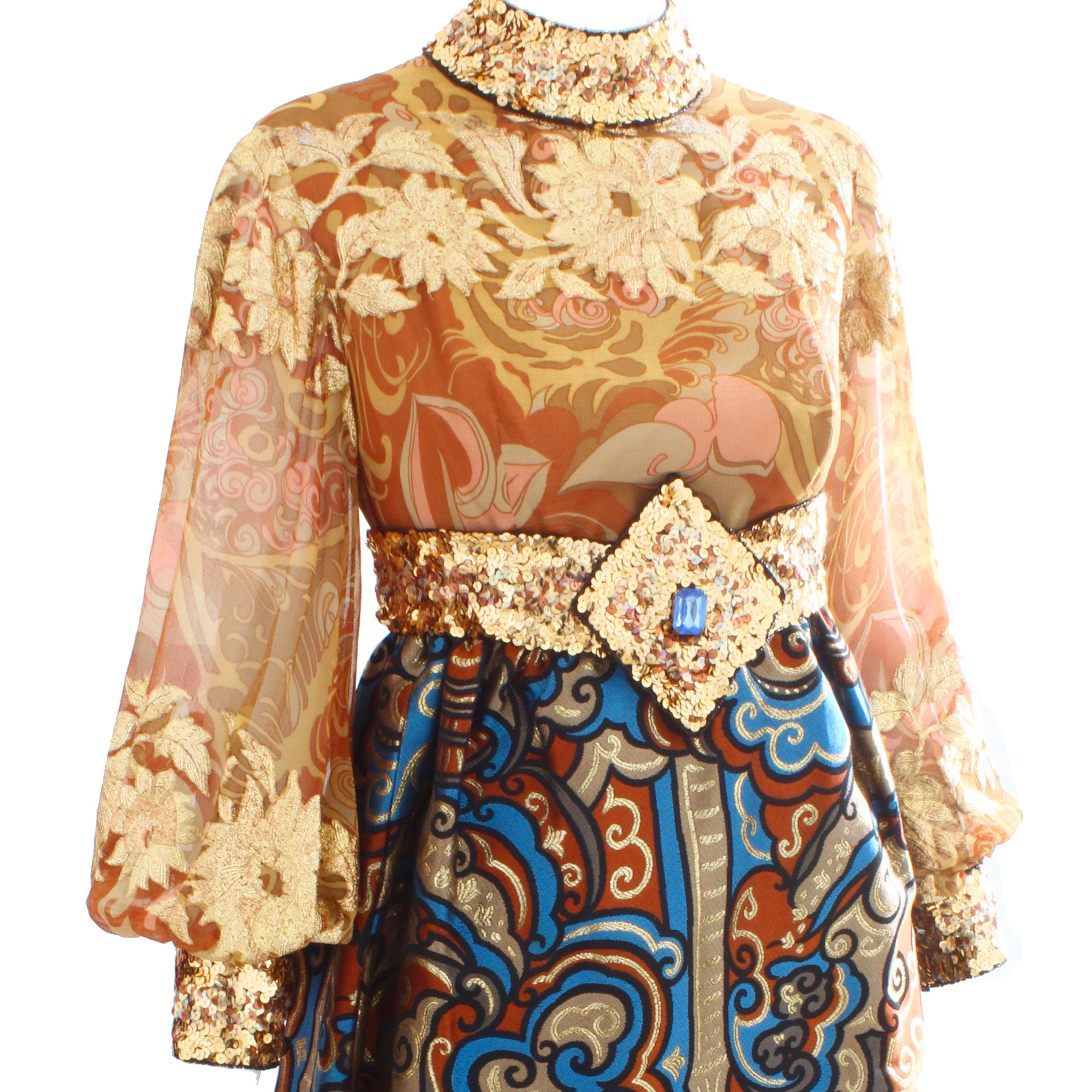 Marrone Abito da sera Burke-Amey in seta Broccato Arazzo Fantasia Floreale Vintage anni '70 in vendita