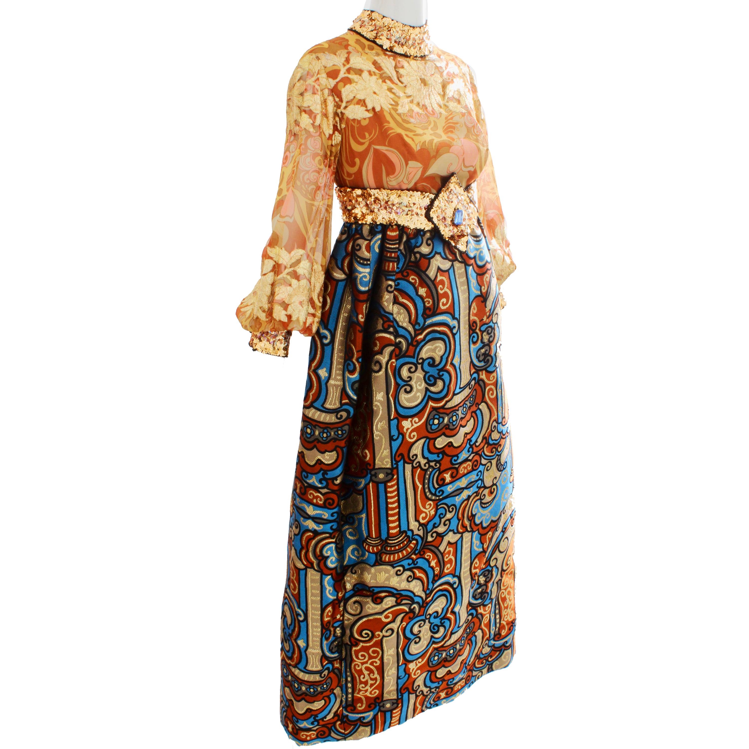 Robe de soirée Burke Amey en brocart de soie tapisserie florale fantaisie vintage des années 70  Pour femmes en vente
